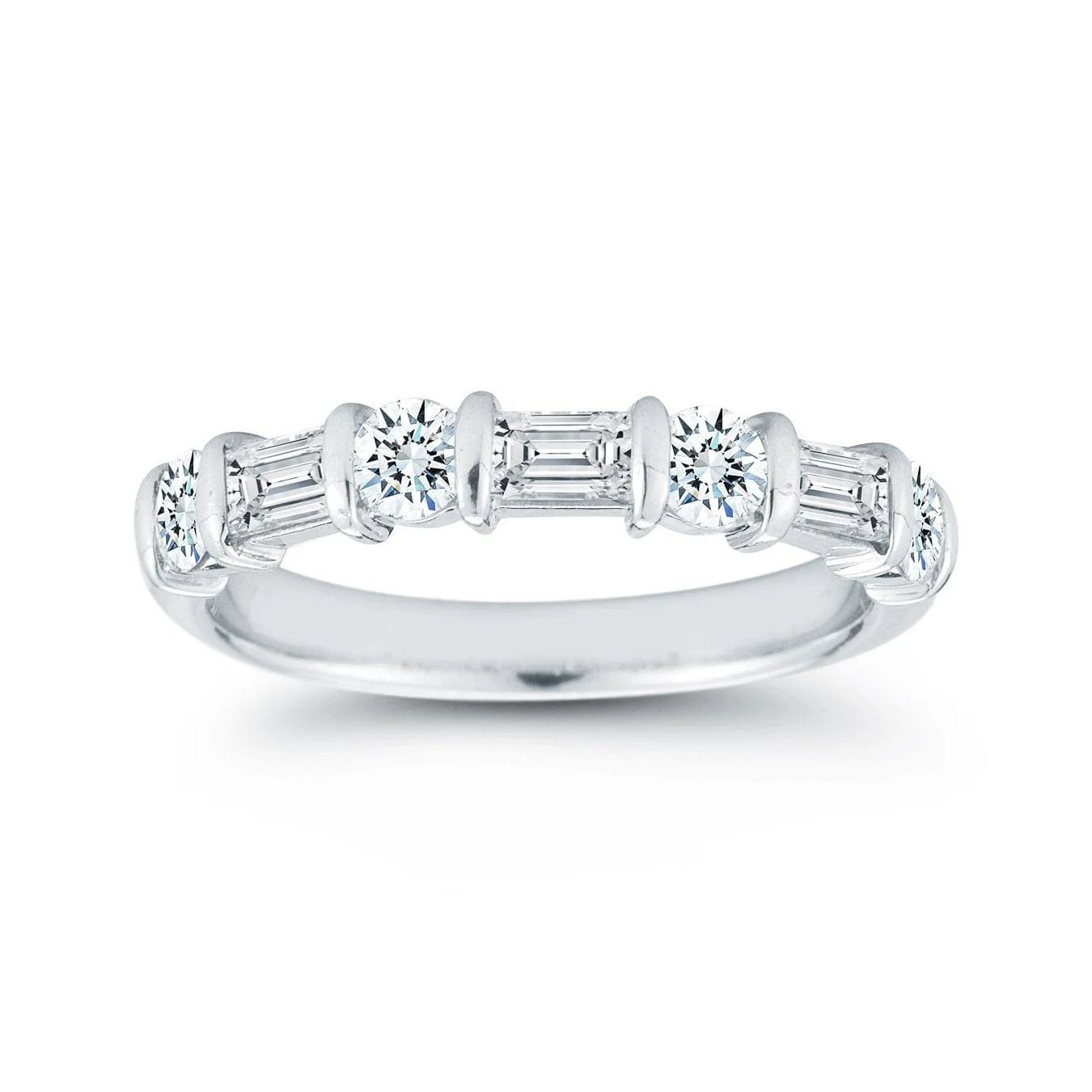 Platinum Alternating Round and Baguette Diamond Wedding Ring - Image 2