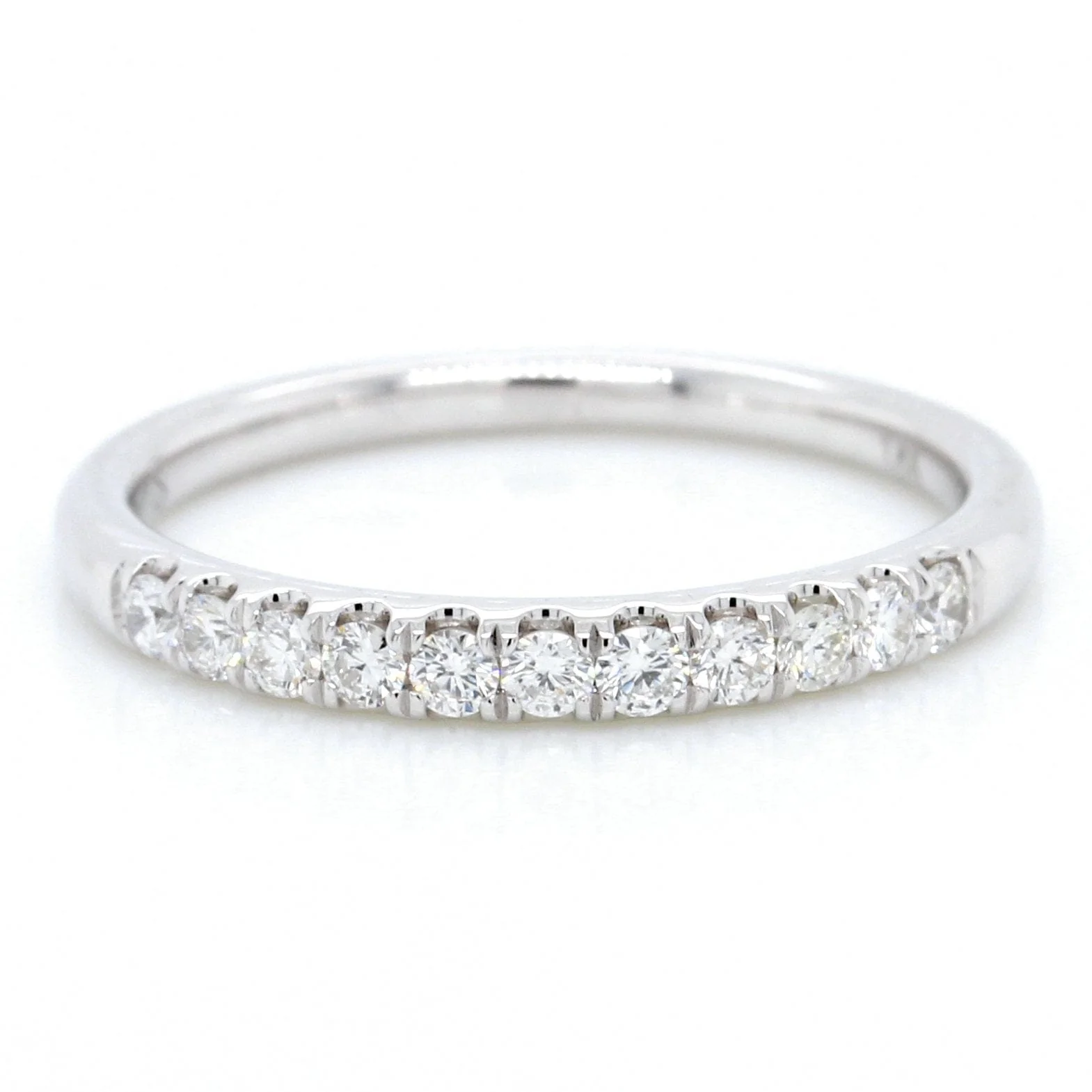 18K White Gold Prong Set Diamond Band