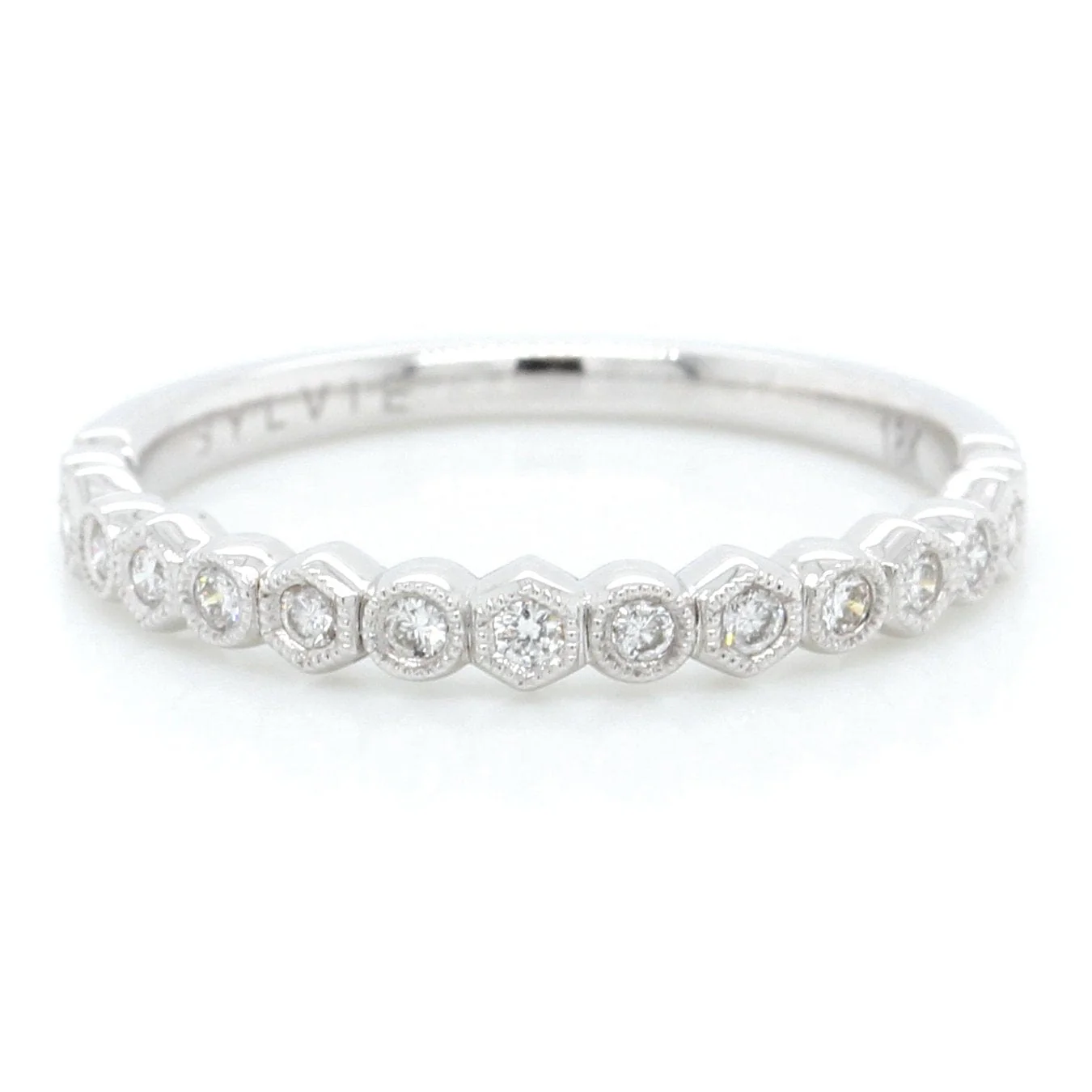18K White Gold Alternating Shapes Milgrain Diamond Band - Image 2