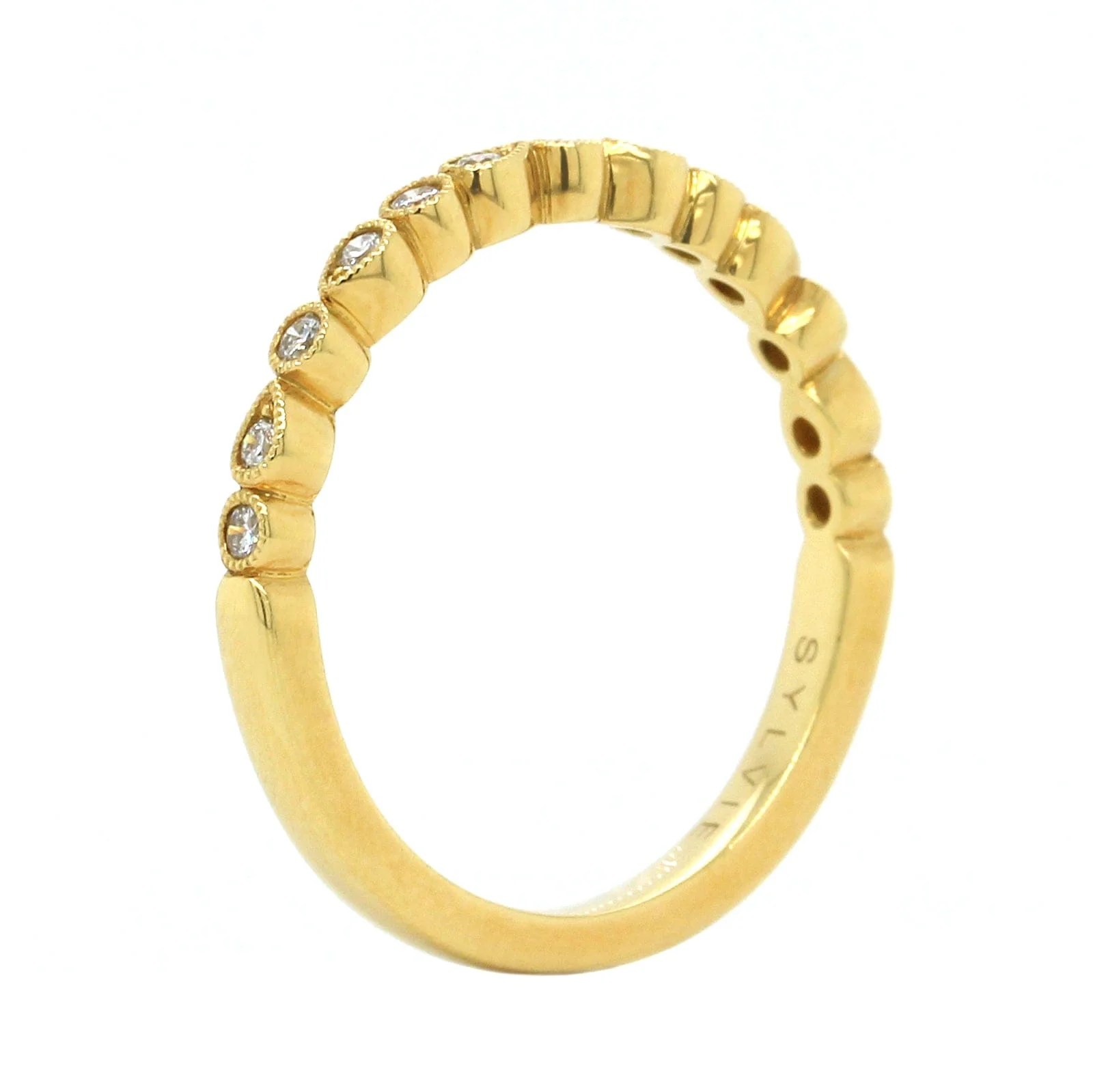 18K Yellow Gold Alternating Shape Milgrain Wedding Band - Image 2
