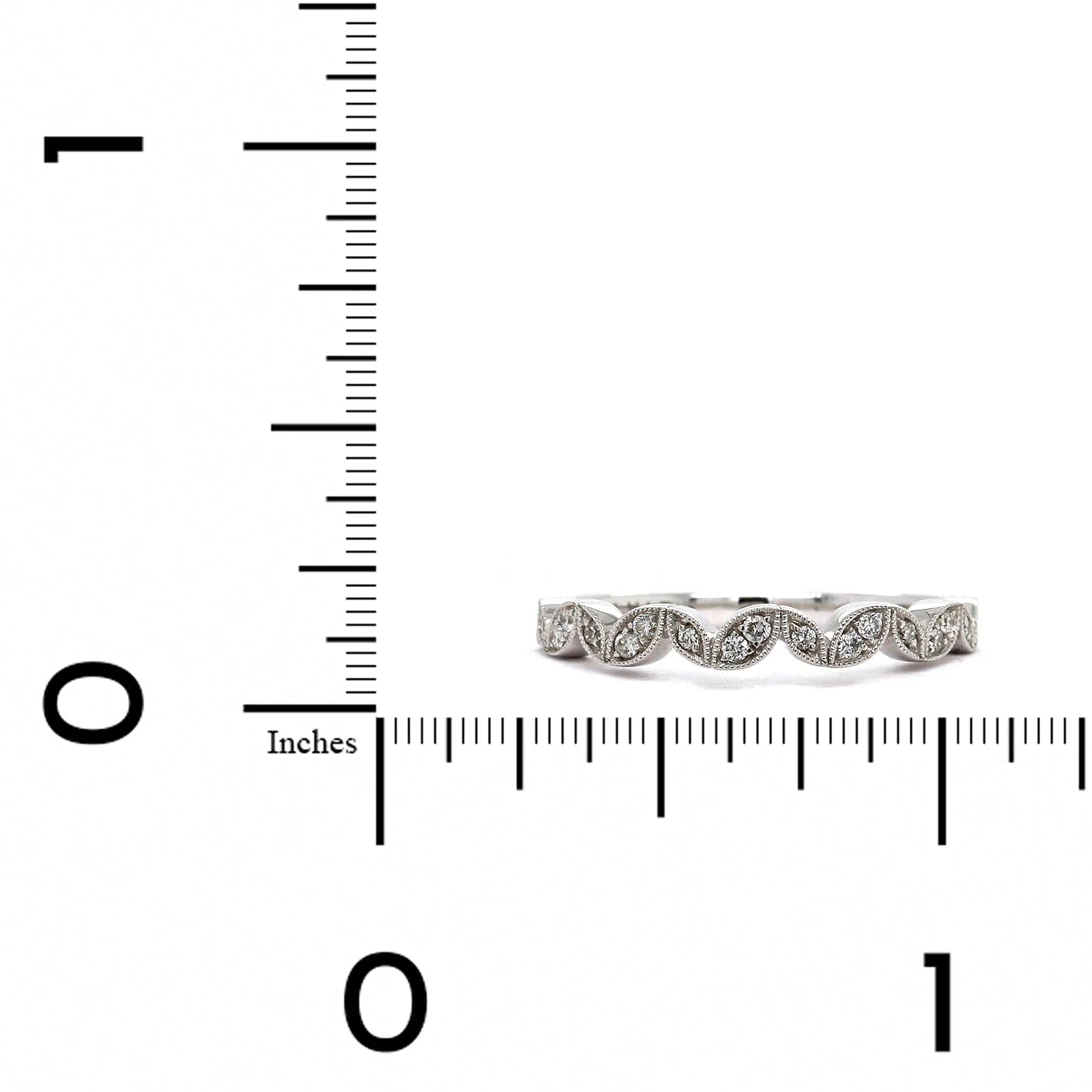 18K White Gold Leaf Pattern Milgrain Wedding Band - Image 3