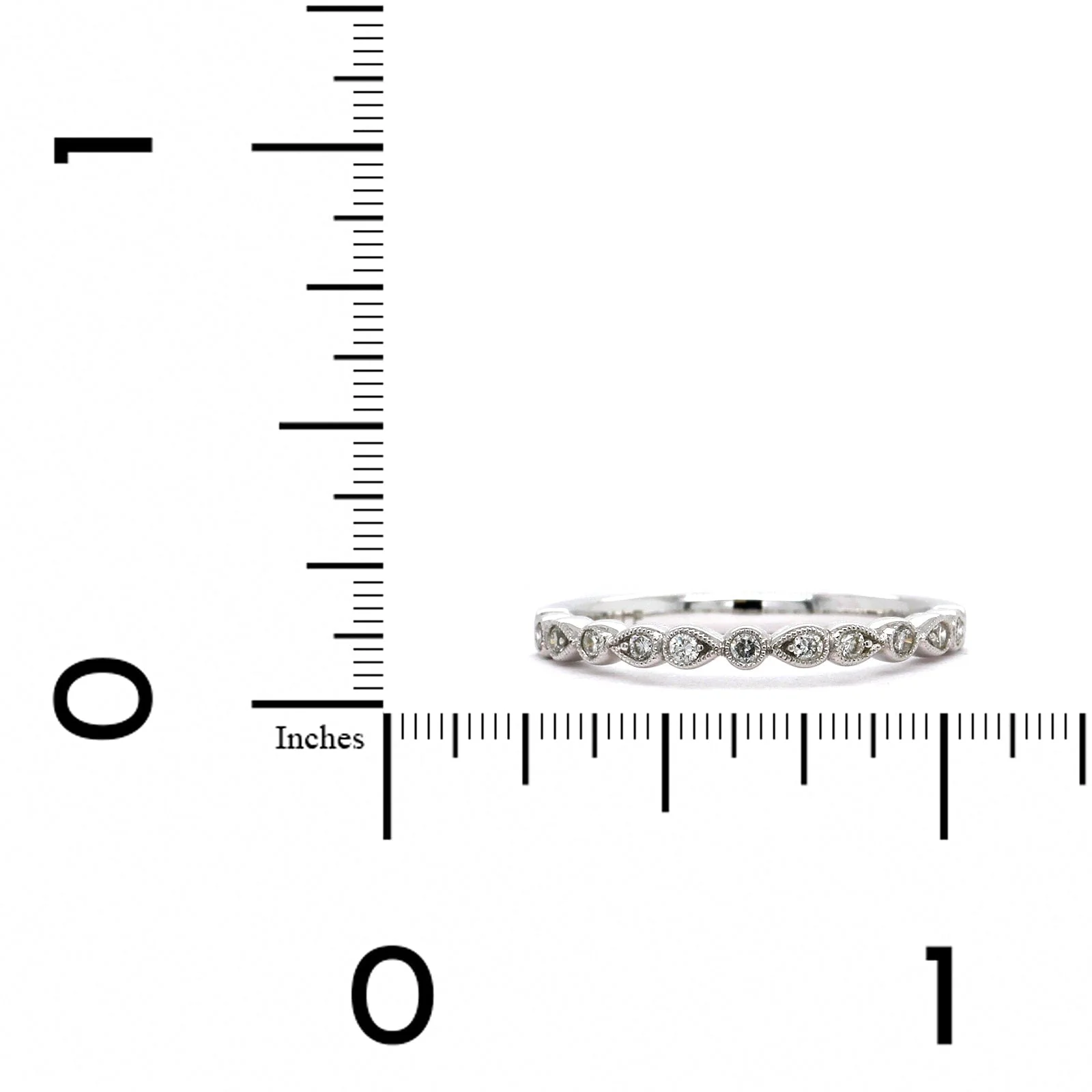18K White Gold Alternating Milgrain Wedding Band - Image 3
