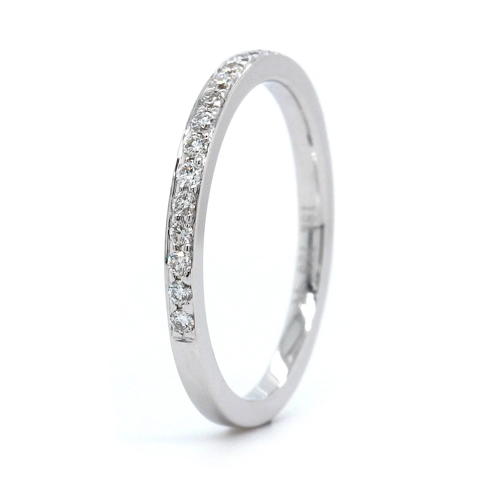 18K White Gold Prong Set Diamond Band - Image 2