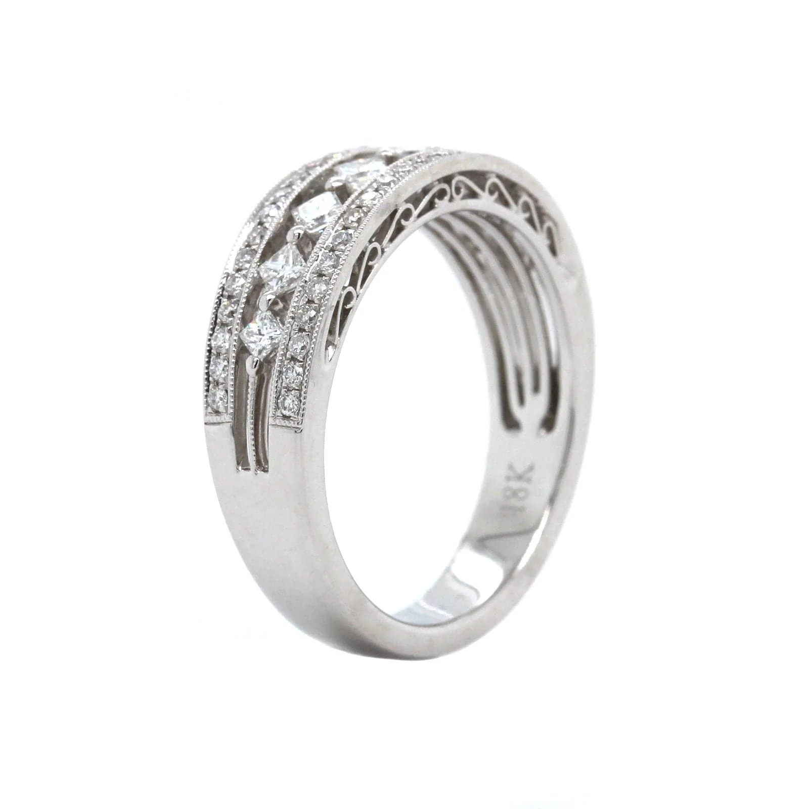 18K White Gold 3 Row Diamond Band - Image 2