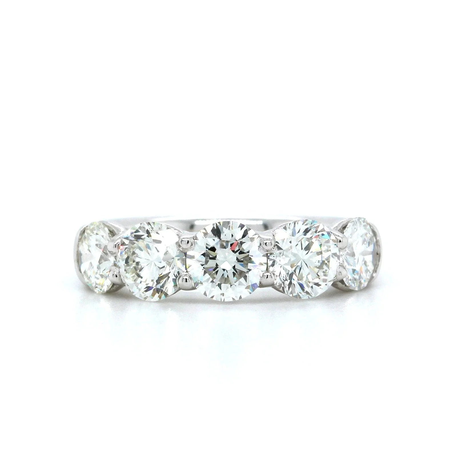 Platinum Shared Prong 5 Stone Diamond Band - Image 4