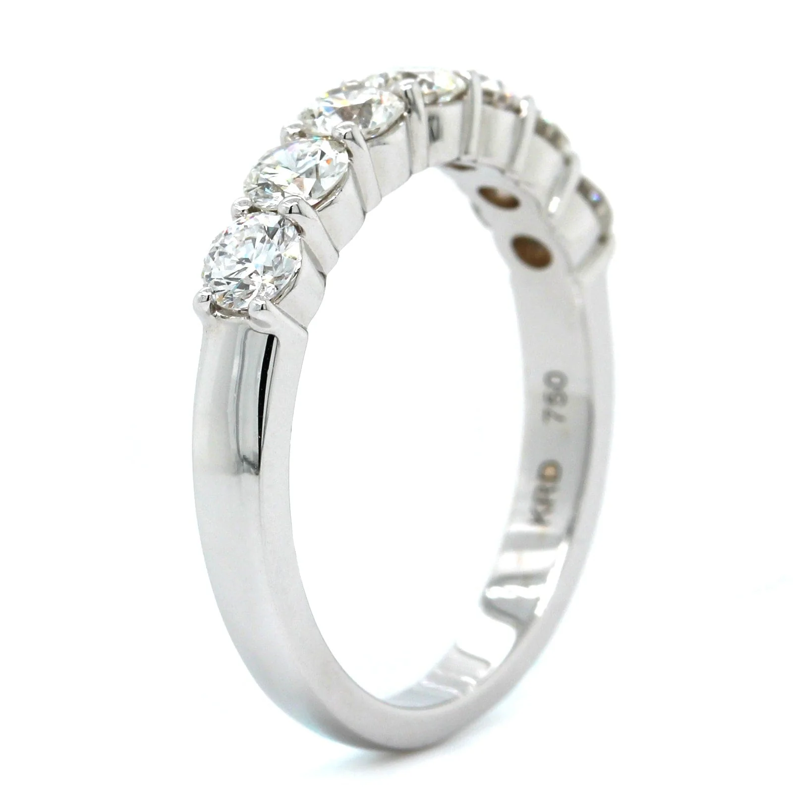 18K White Gold 7 Stone Shared Prong Diamond Band - Image 2