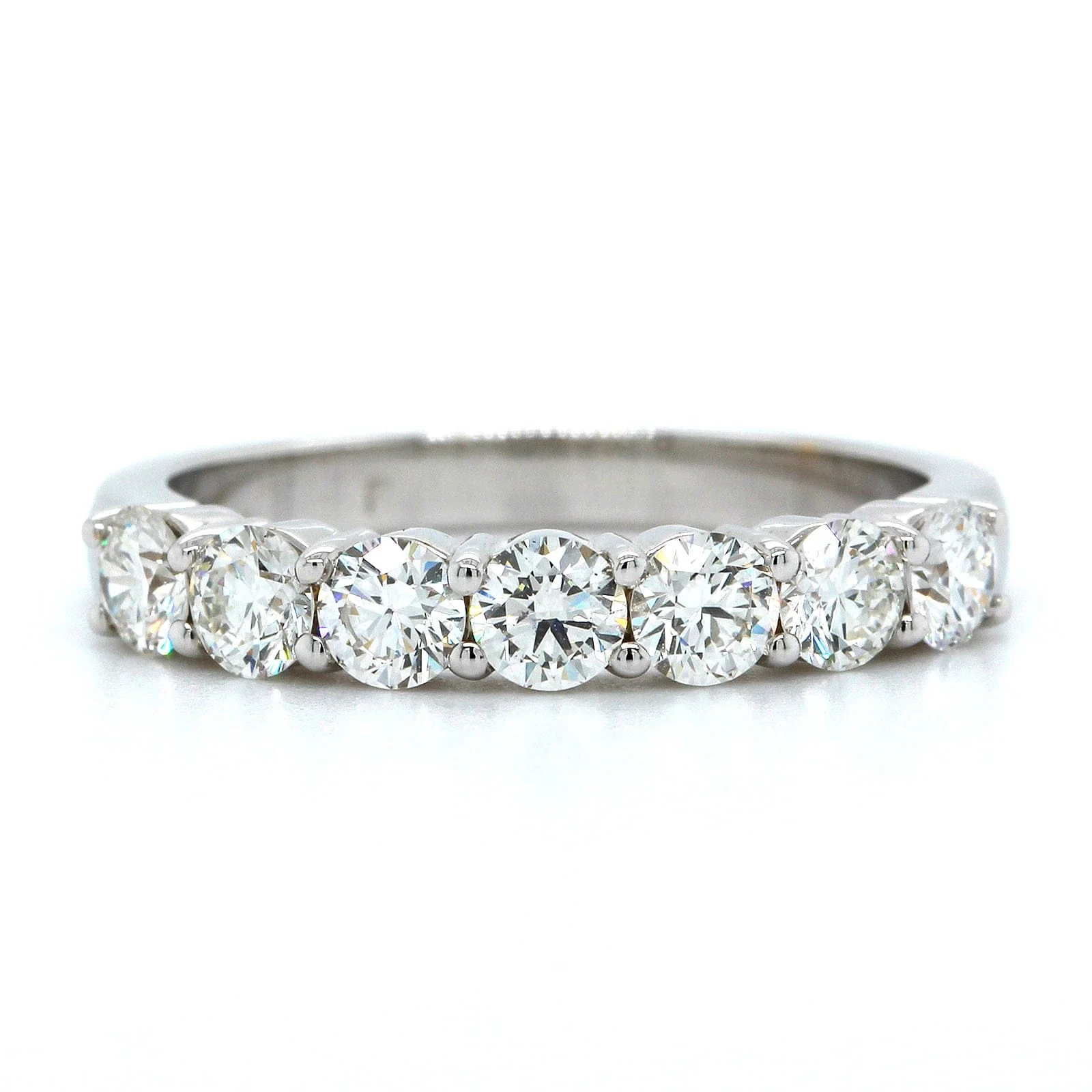 18K White Gold 7 Stone Shared Prong Diamond Band - Image 4