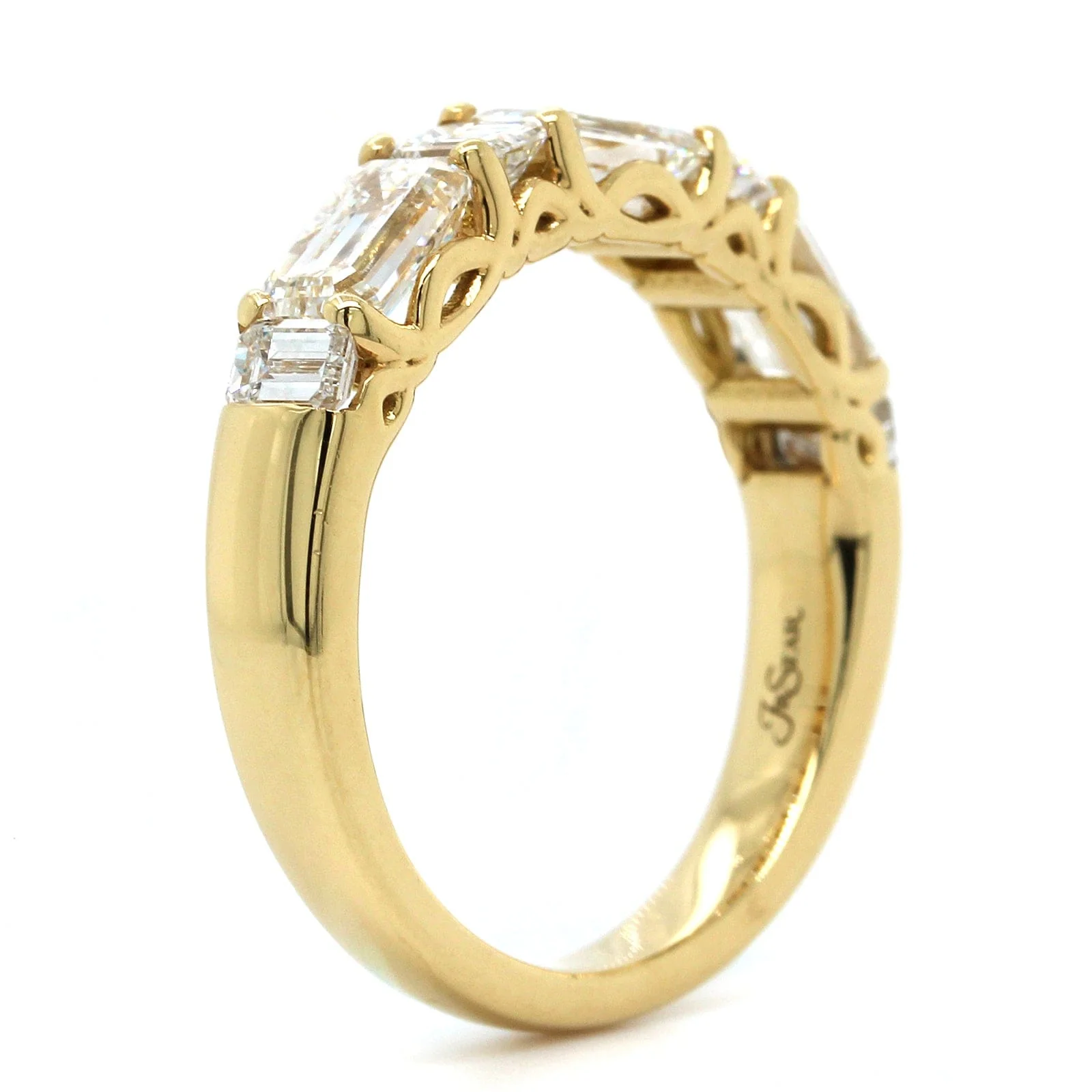 18K Yellow Gold 7 Stone Emerald Cut Diamond Band - Image 2