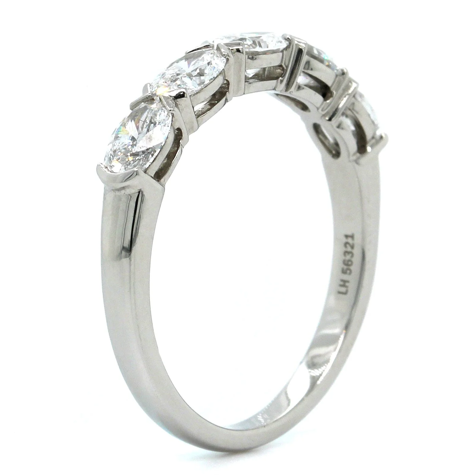 Etho Maria Platinum Oval Diamond X Prong Band - Image 2