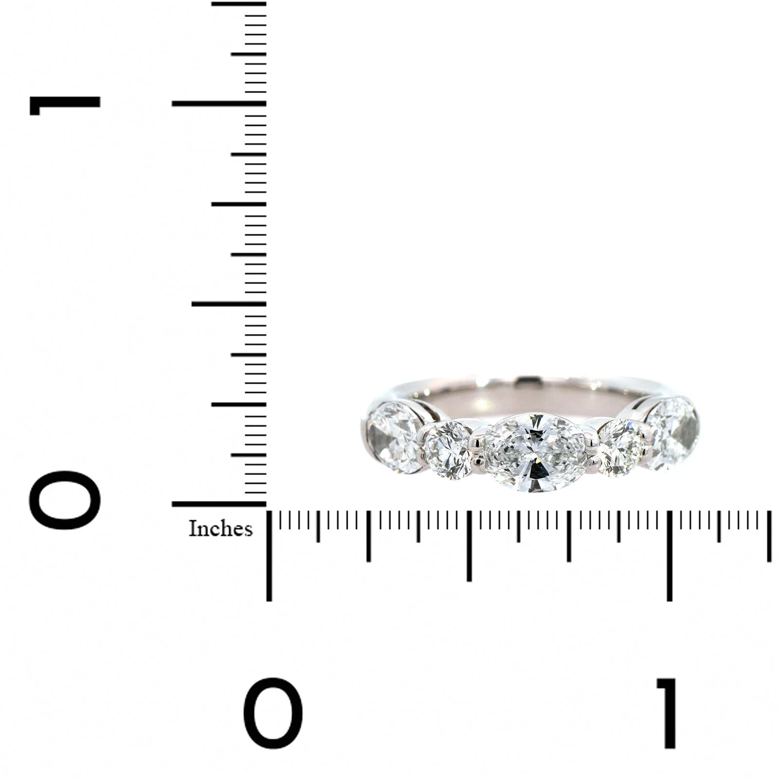 Platinum Shared Prong Alternating Round and Oval Diamond Band - Image 4