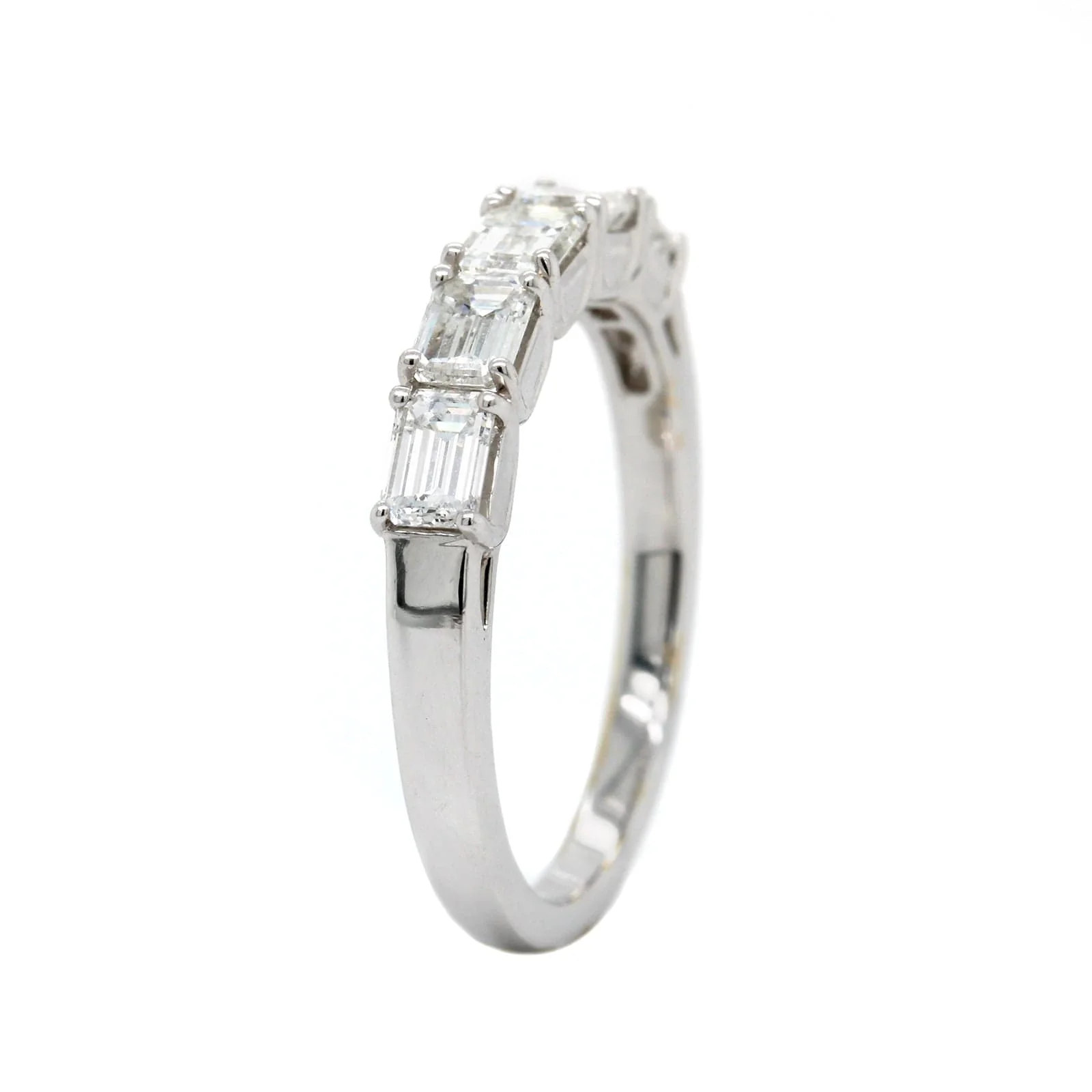 18K White Gold Prong Set Emerald Cut Diamond Band - Image 2