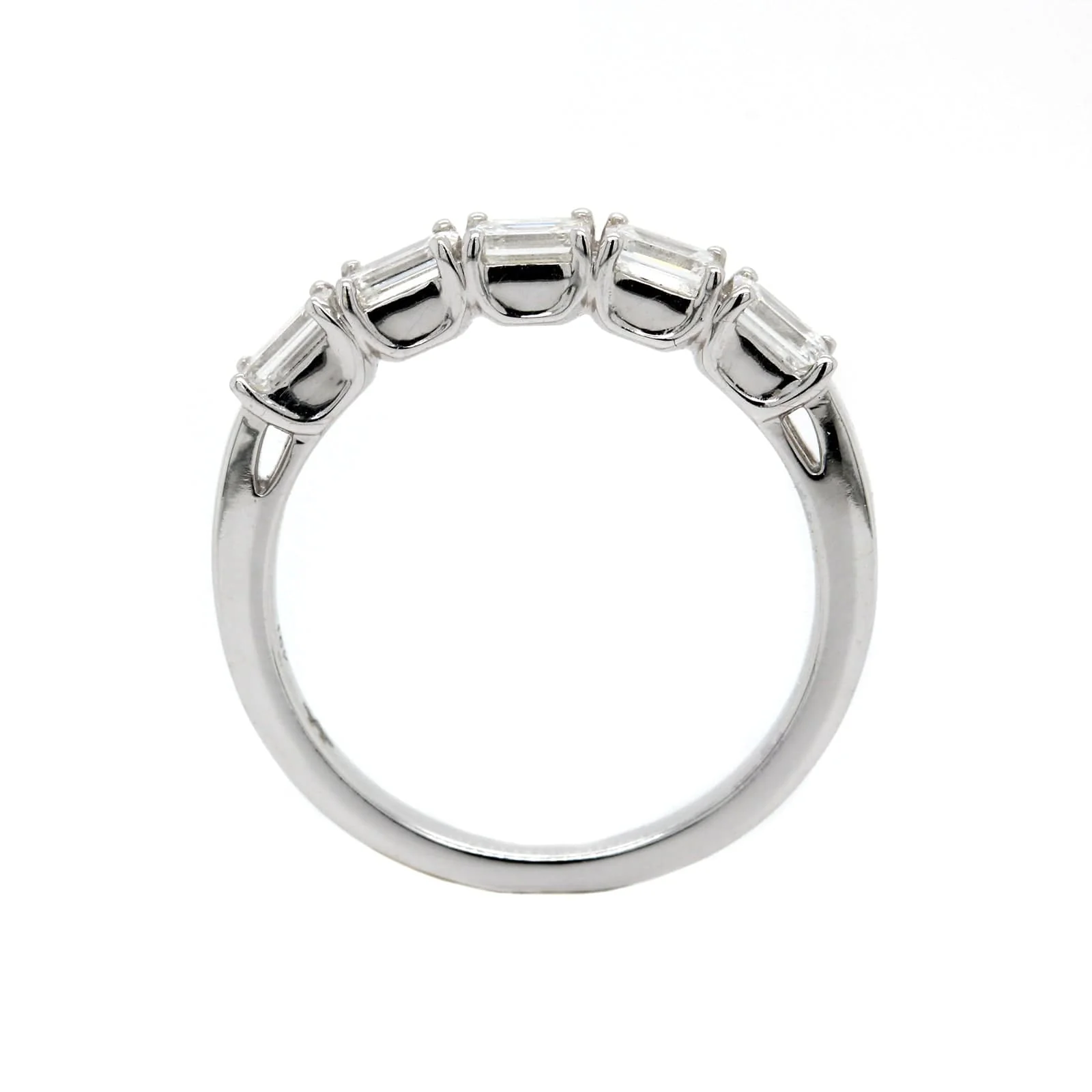 18K White Gold Prong Set Emerald Cut Diamond Band - Image 3