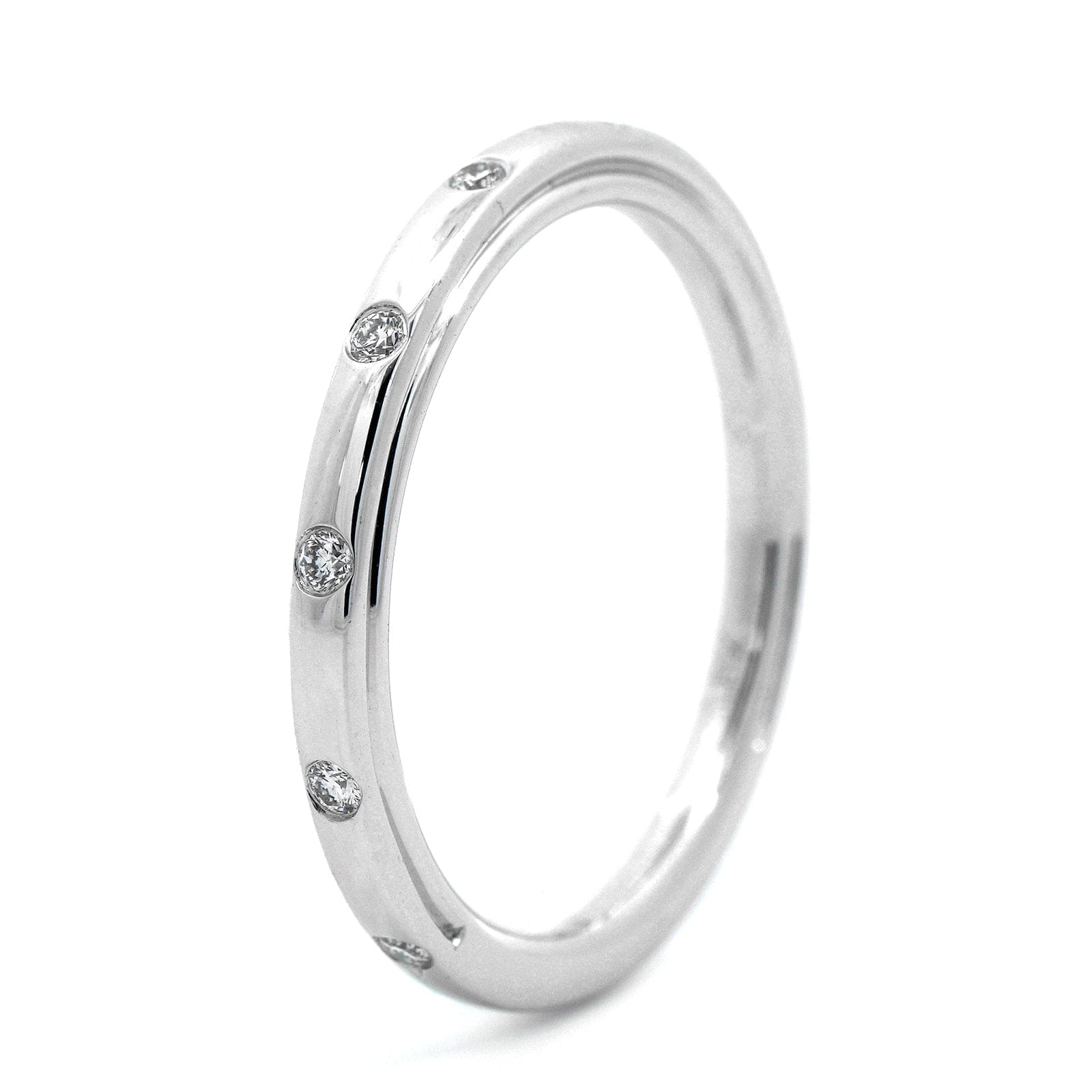 18K White Gold Burnished Set Round Diamond Wedding Ring - Image 2