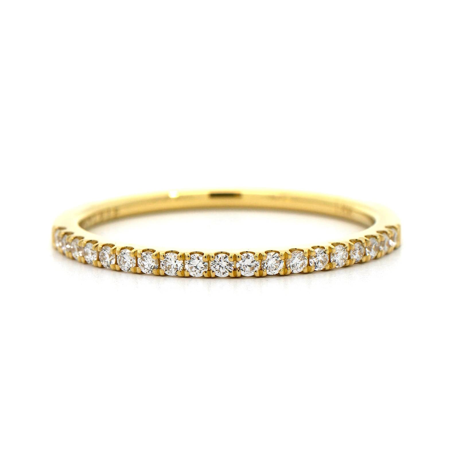 18K Yellow Gold Prong Set Round Diamond Wedding Ring - Image 5