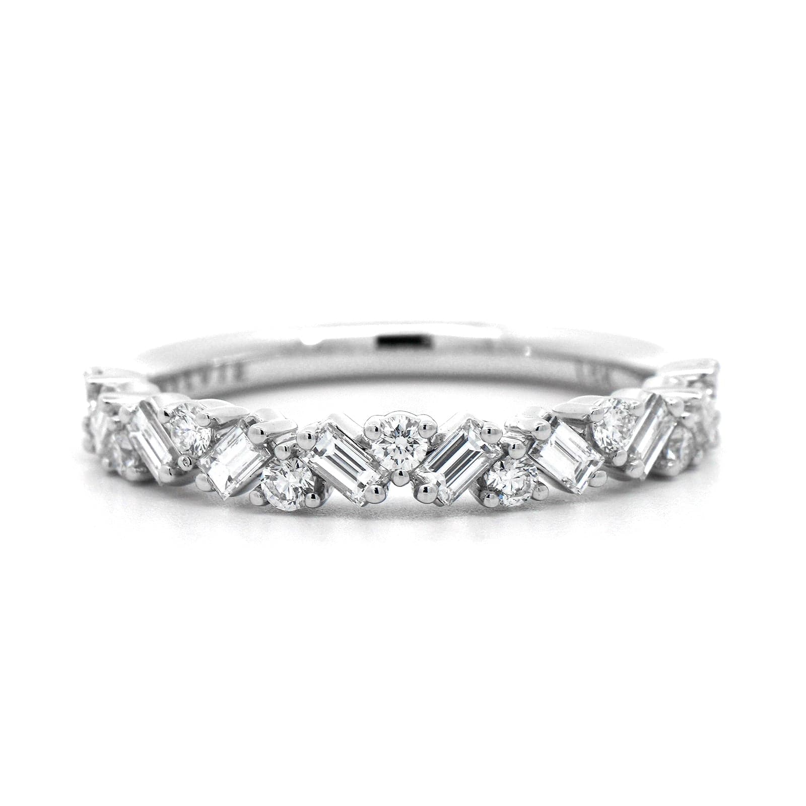 18K White Gold Zigzag Round and Baguette Diamond Wedding Ring