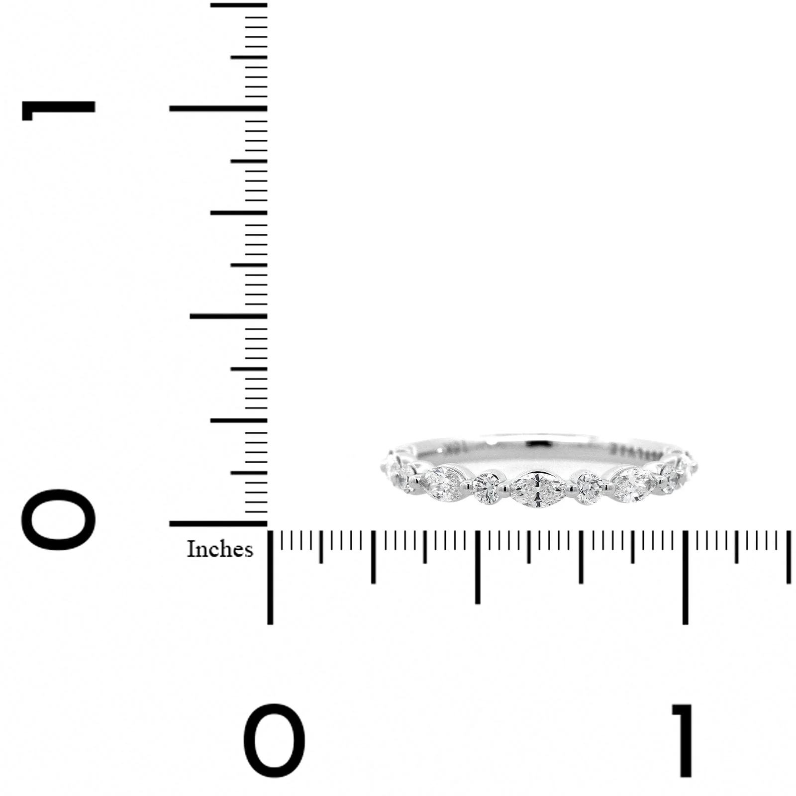 18K White Gold Single Prong Alternating Round and Marquise Diamond Wedding Ring - Image 4
