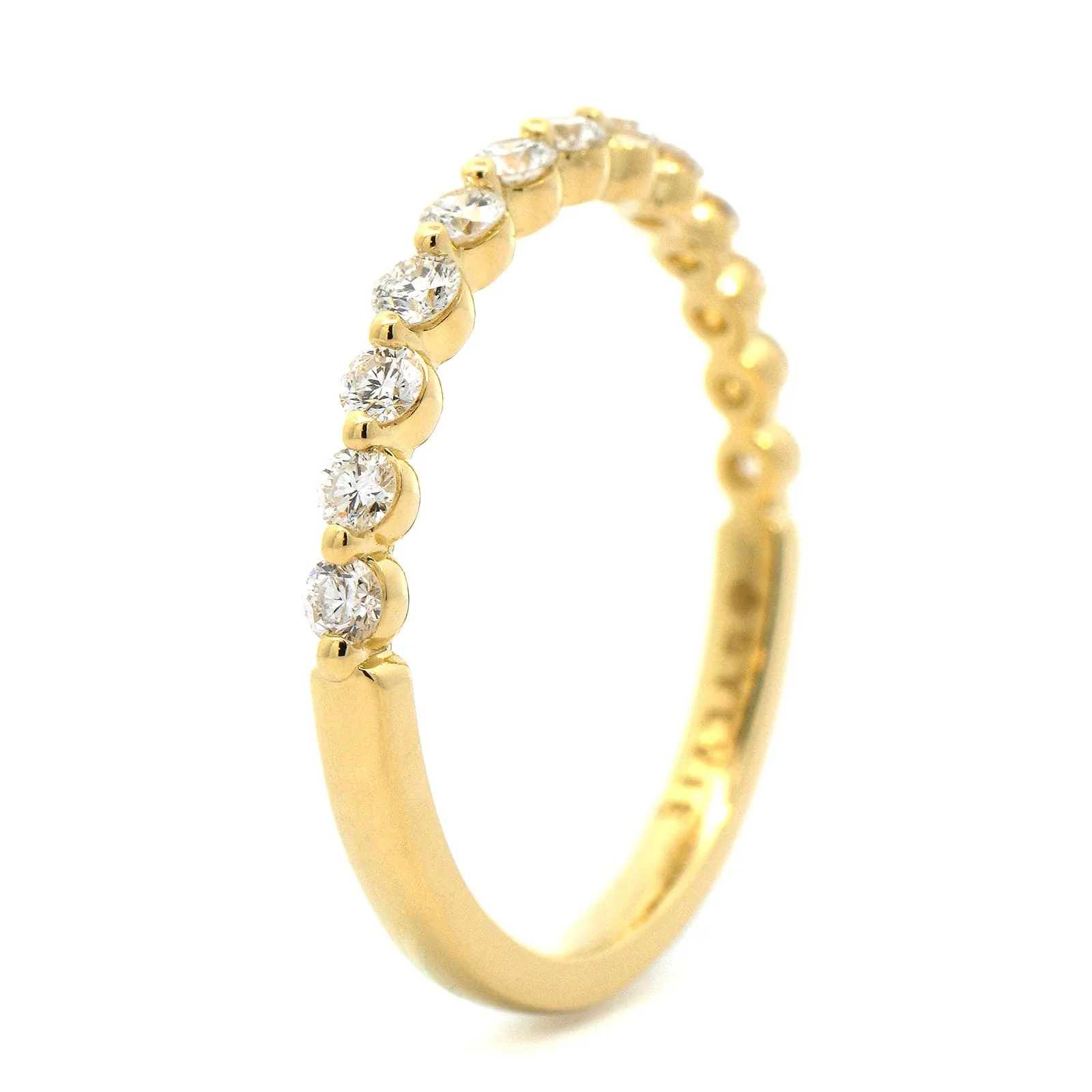 18K Yellow Gold Single Prong Round Diamond Wedding Ring - Image 2