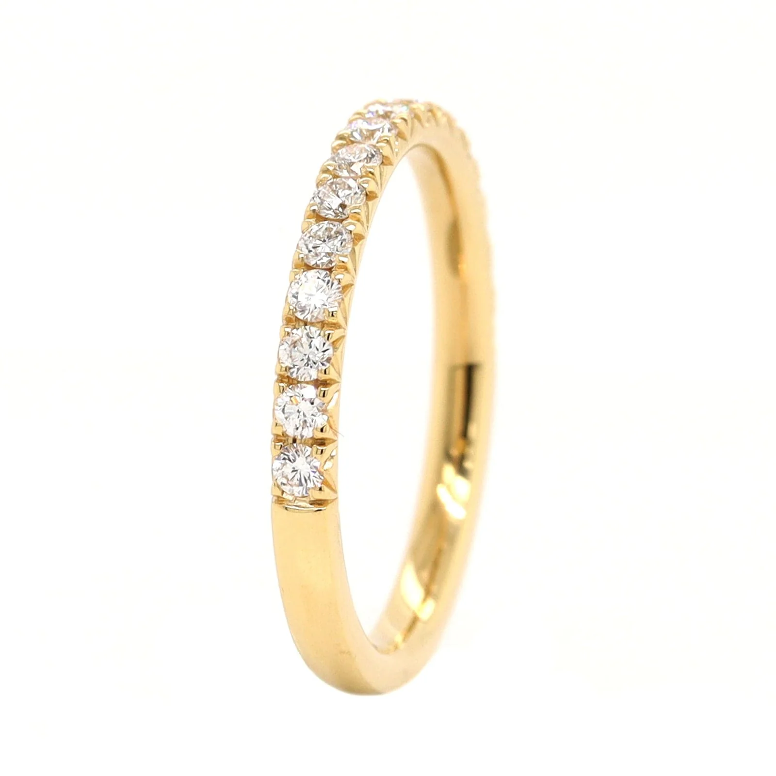 18K Yellow Gold Fishtail Diamond Band - Image 2