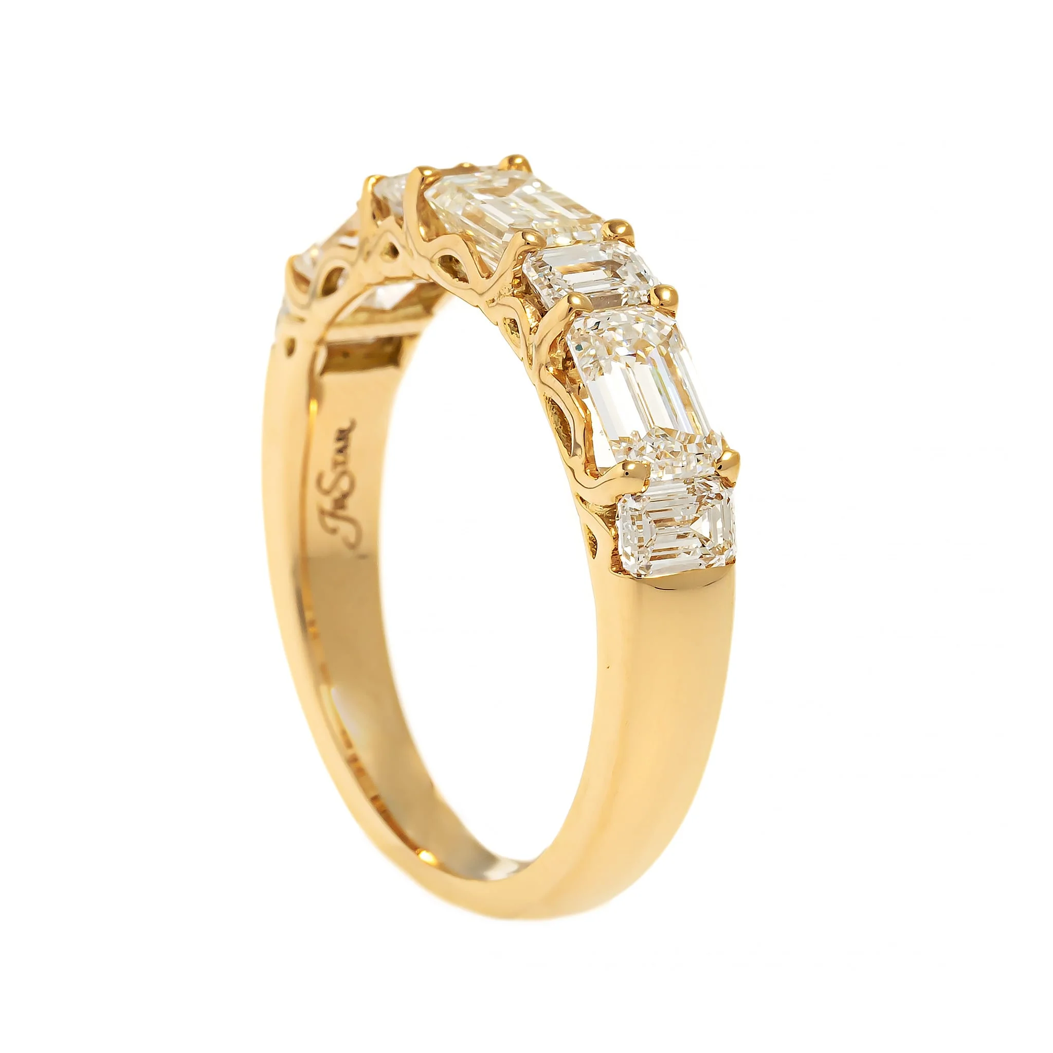 18K Yellow Gold 7 Stone Emerald Cut 2CTW Diamond Band - Image 2