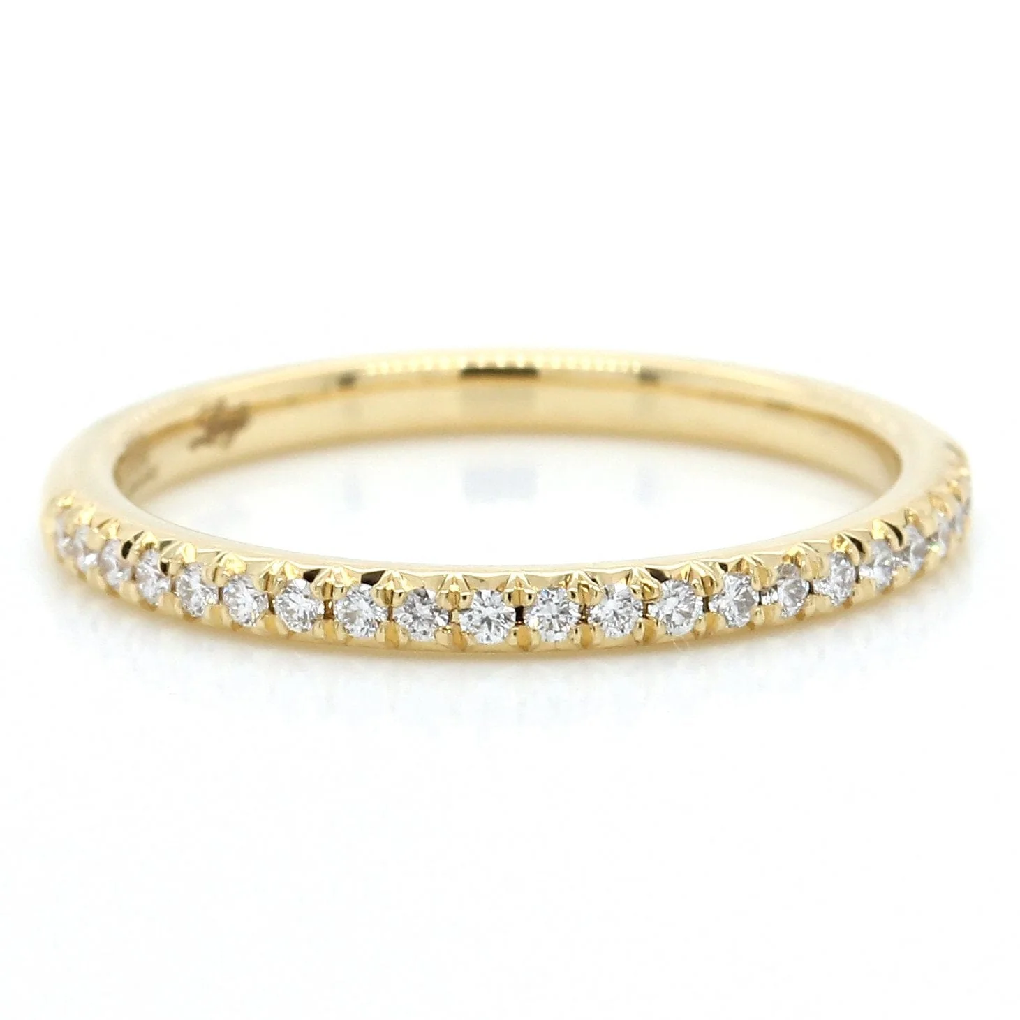 18K Yellow Gold Modern Classic Diamond Band