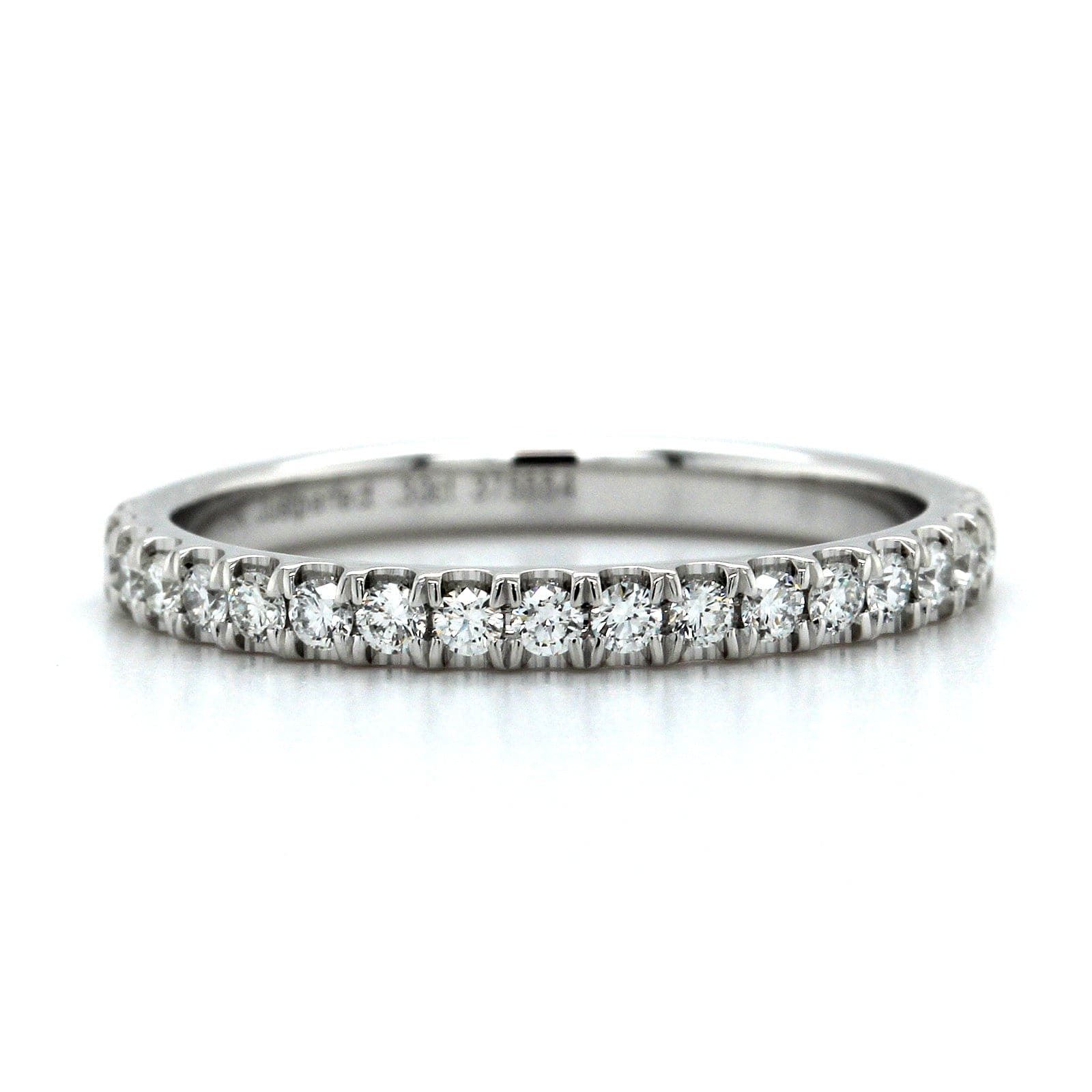 18K White Gold Prong Set 19 Stone Diamond Band - Image 5