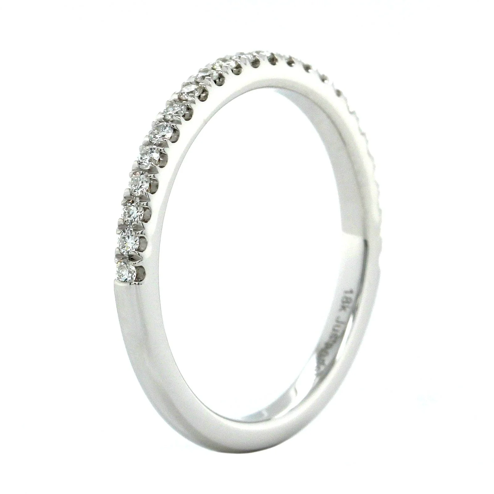18K White Gold Prong Set 23 Stone Diamond Band - Image 2