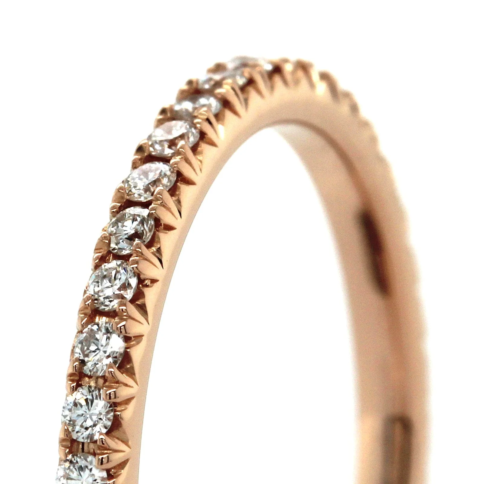 18K Rose Gold Shared Prong Diamond Band - Image 4