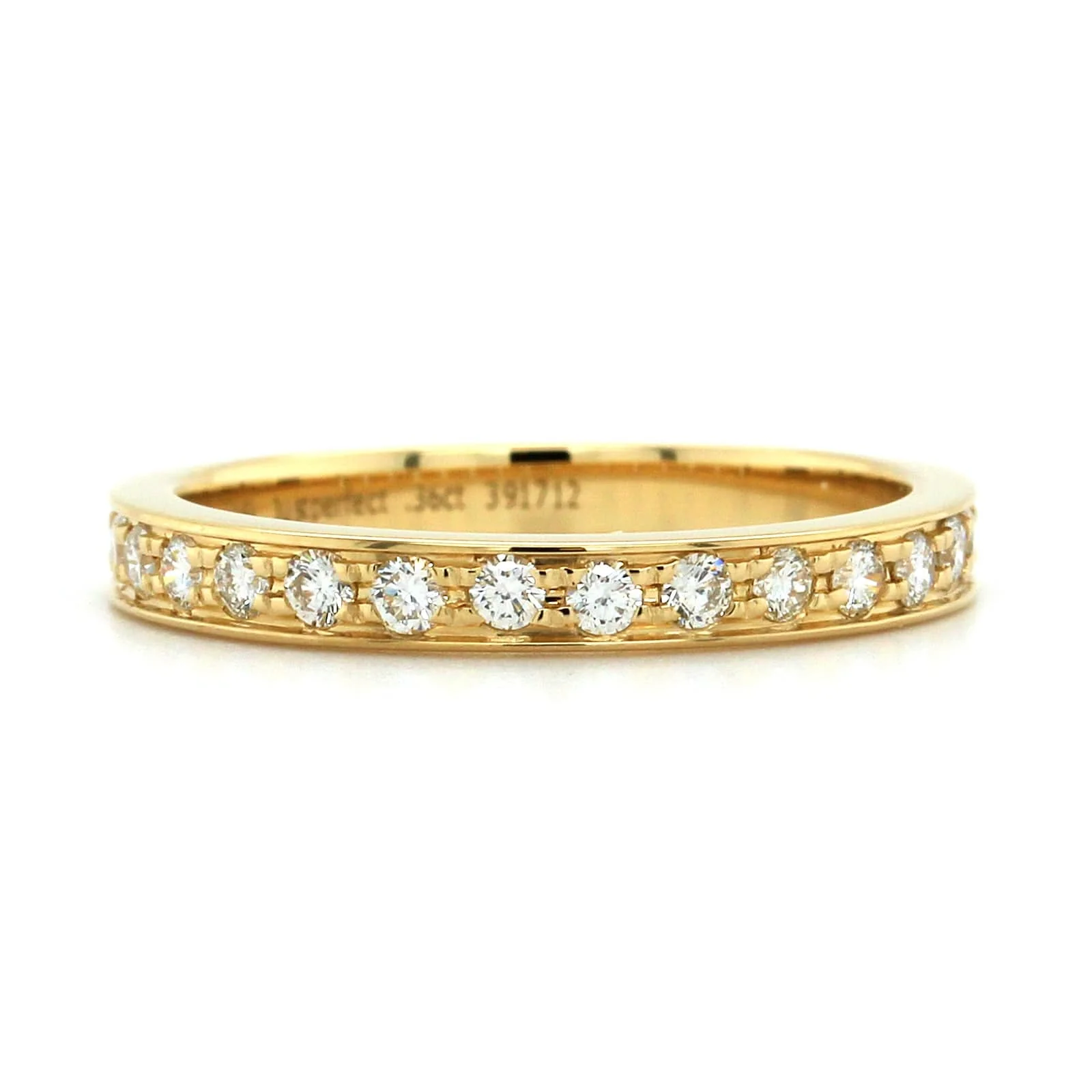 18K Yellow Gold Flat Sides Diamond Band