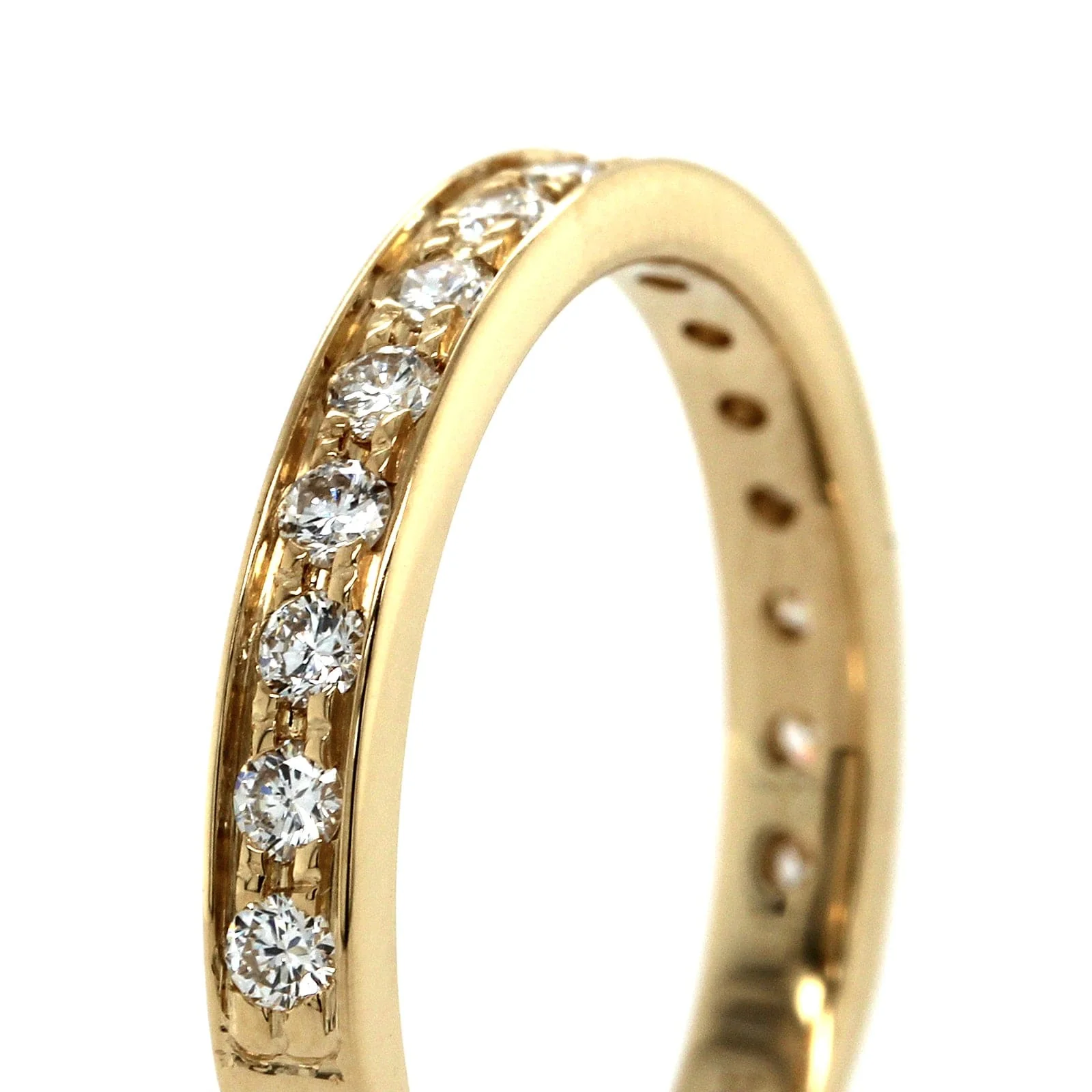 18K Yellow Gold Flat Sides Diamond Band - Image 4