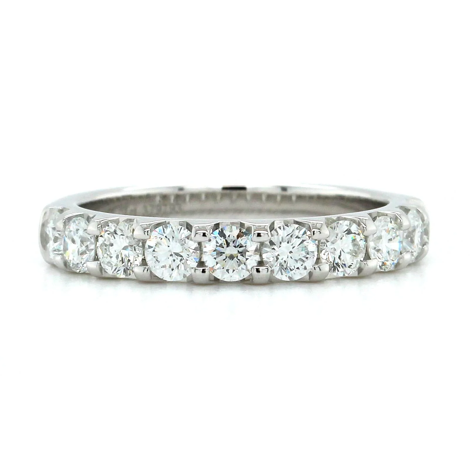 18K White Gold Shared Prong 10 Diamond Band