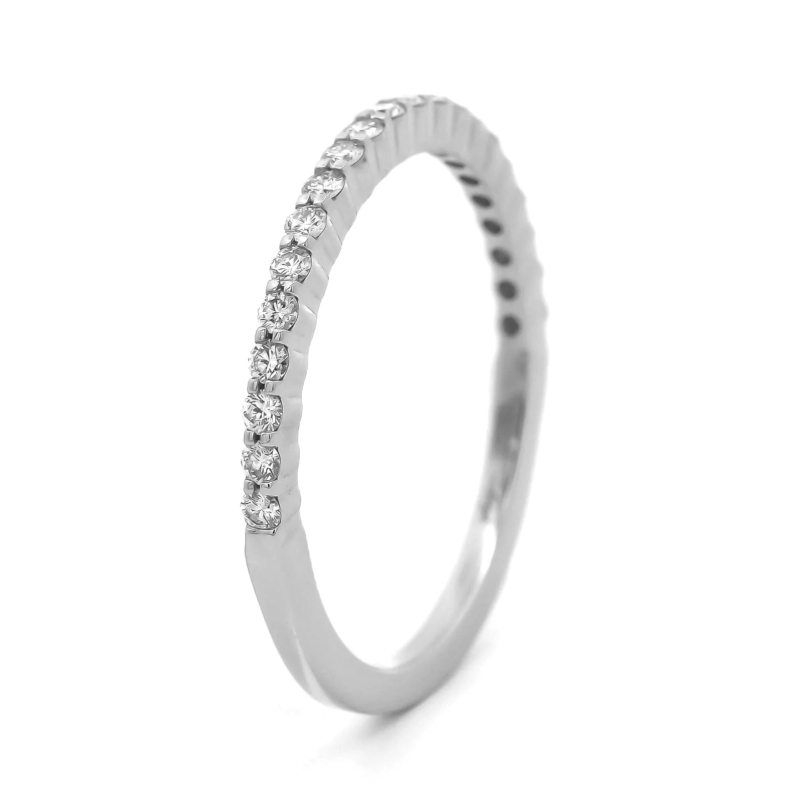 Platinum Classic Shared Prong Round Diamond Band - Image 2