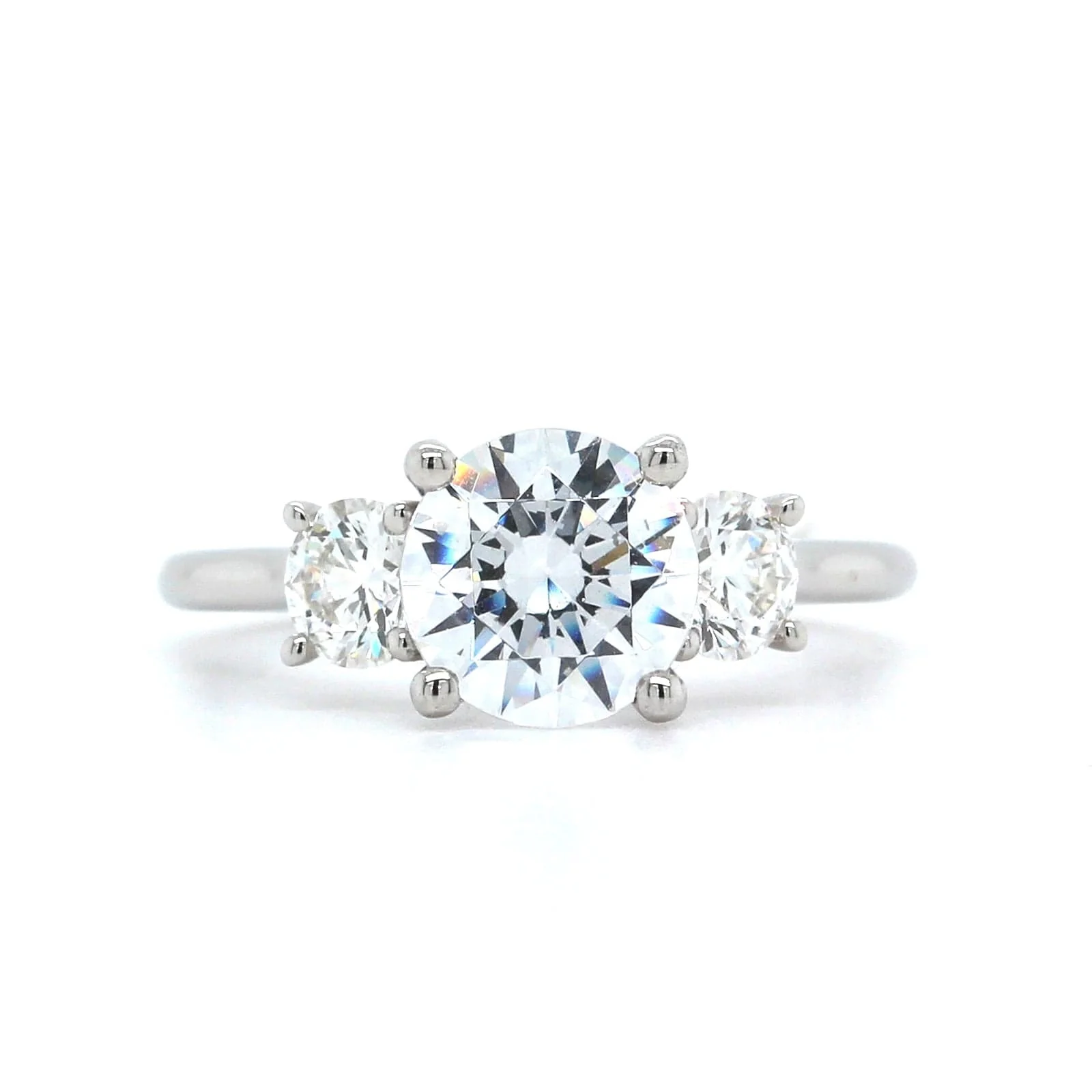 18K Yellow Gold 3 Stone Engagement Ring Setting - Image 4