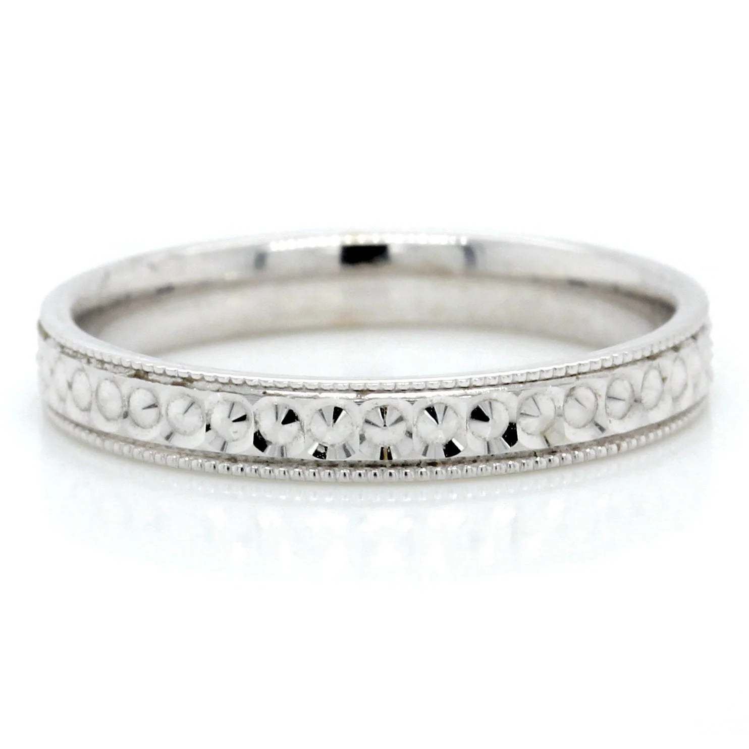 14K White Gold Engraved Band