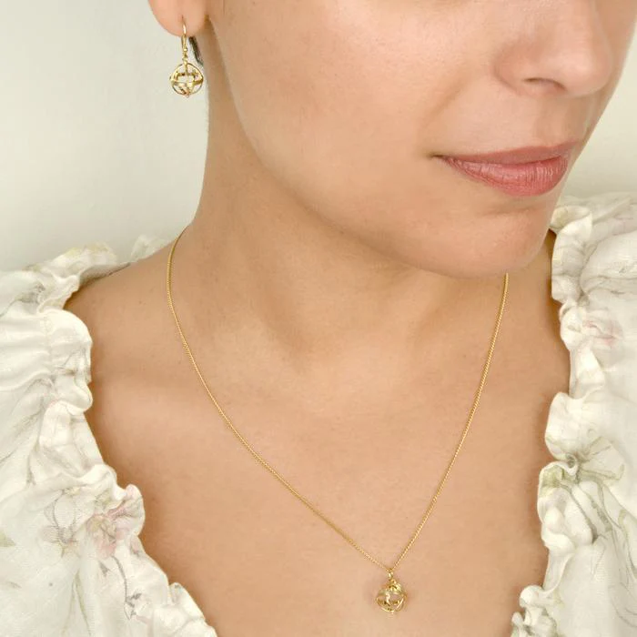 18K Yellow Gold Cage Necklace - Image 2