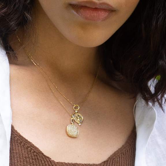 18K Yellow Gold Champagne Diamond Locket - Image 2