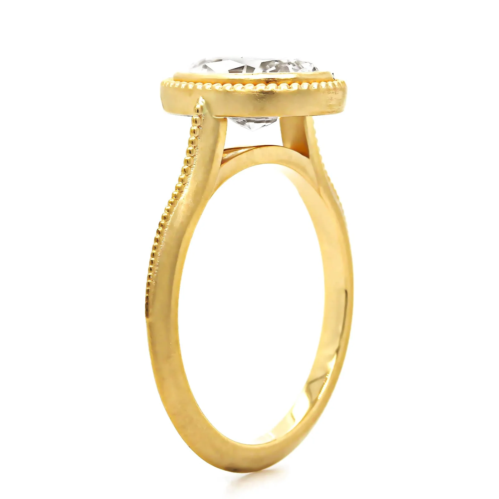 18K Yellow Gold Vintage Style Engagement Ring Setting - Image 2