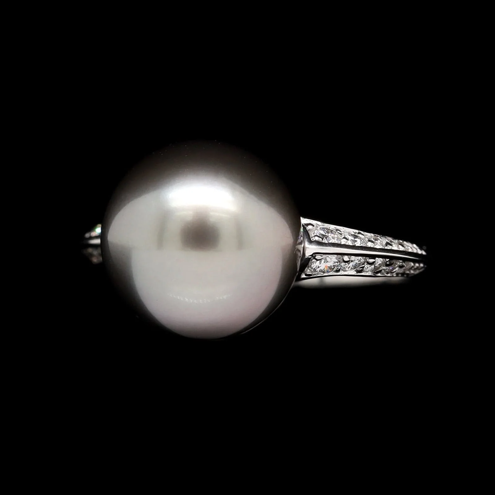 Mastoloni 18K White Gold Estate Cultured Tahitian Pearl and Diamond Ring