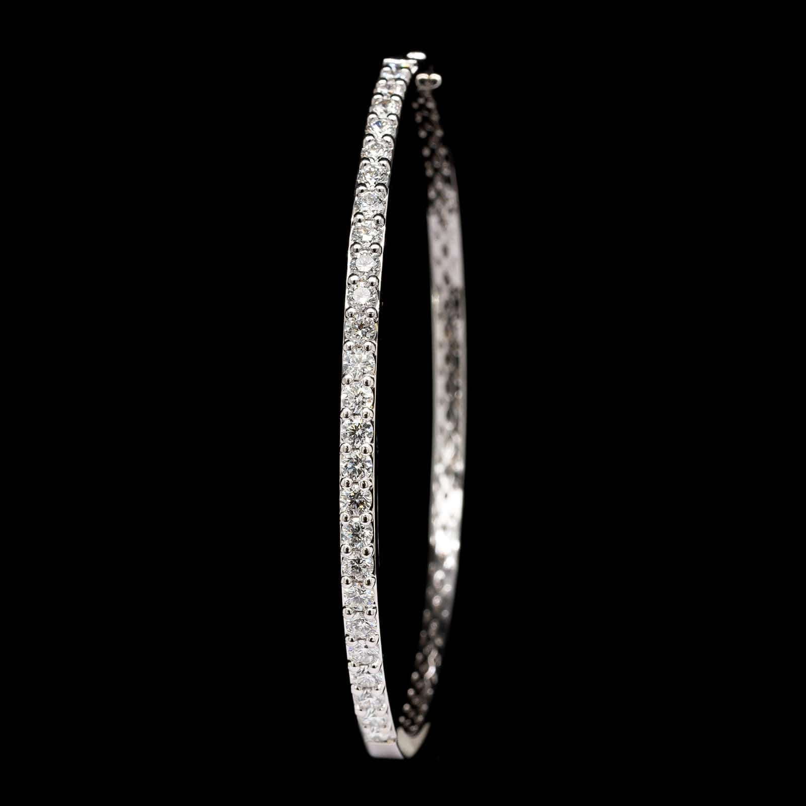 Memoire 18K White Gold Diamond Bangle - Image 2