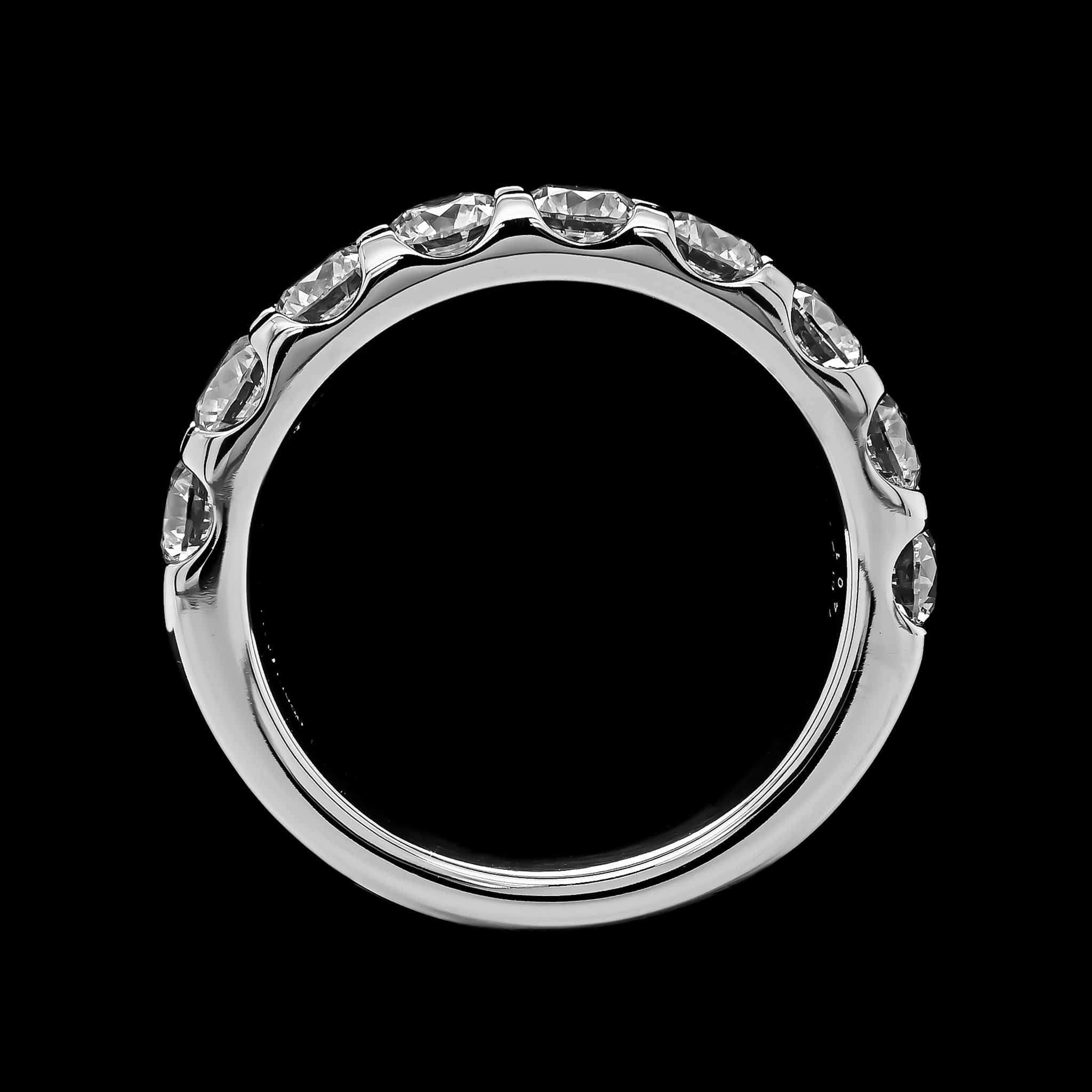 Memoire Platinum Estate Diamond 9 Stone Odessa Band - Image 3