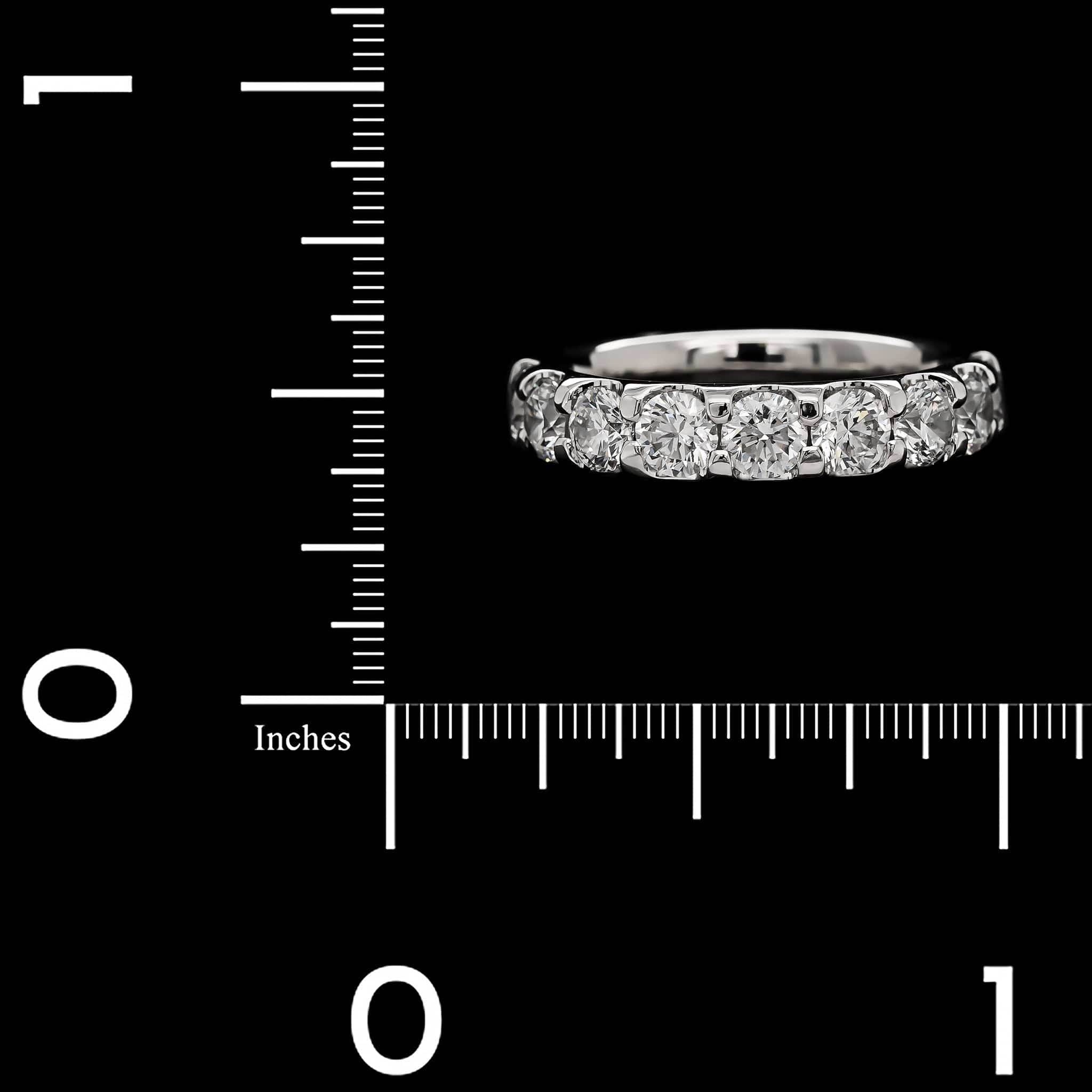 Memoire Platinum Estate Diamond 9 Stone Odessa Band - Image 4