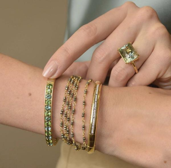 18K Yellow Gold Hematite Wrap Bracelet - Image 2