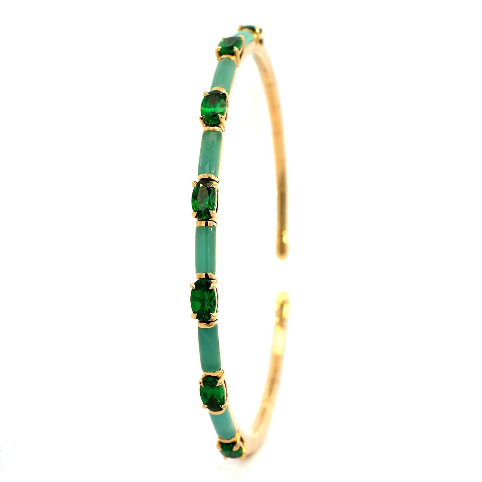Etho Maria 18K Yellow Gold Chrysoprase and Tsavorite Cuff Bracelet - Image 2