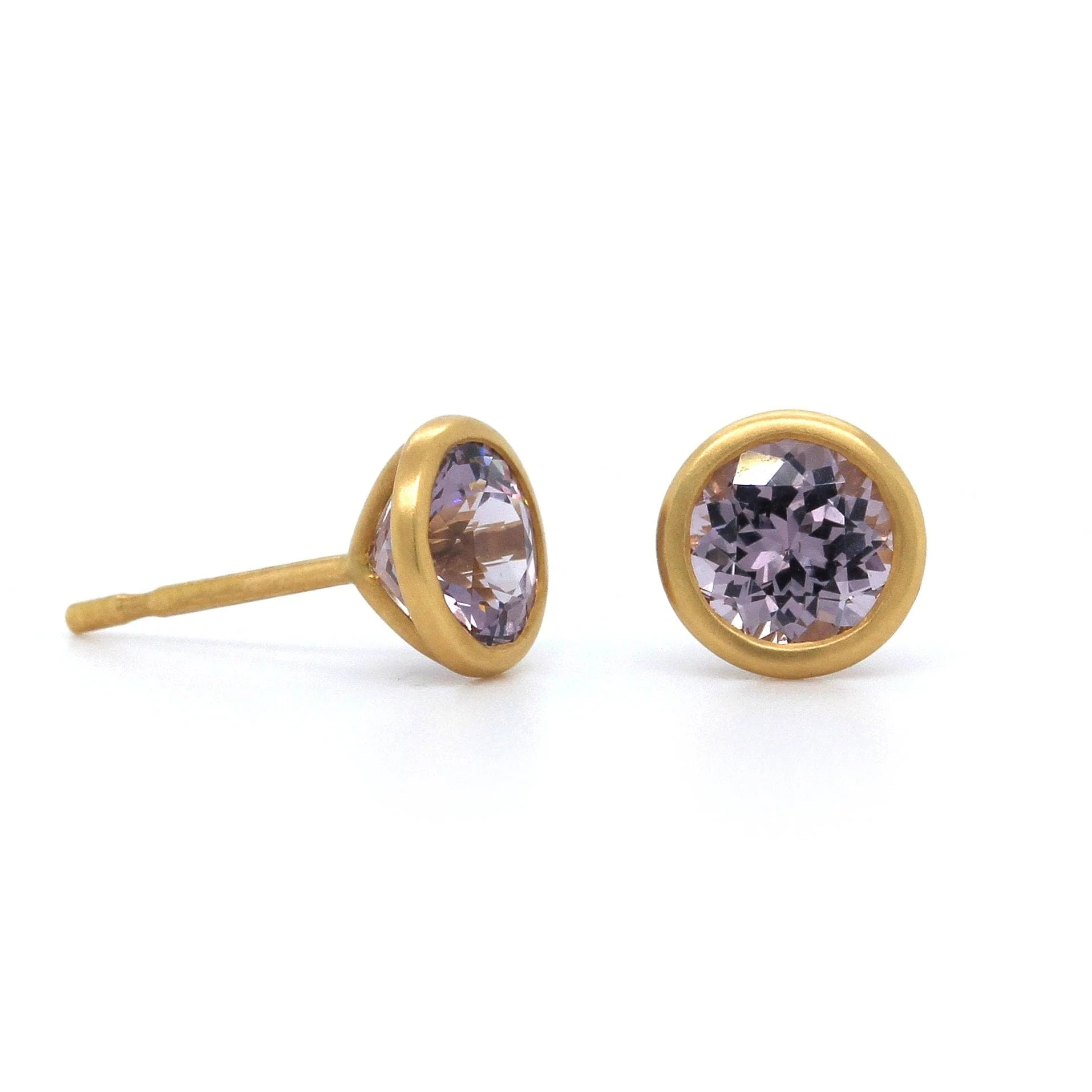 18K Yellow Gold Lavender Spinel Stud Earrings