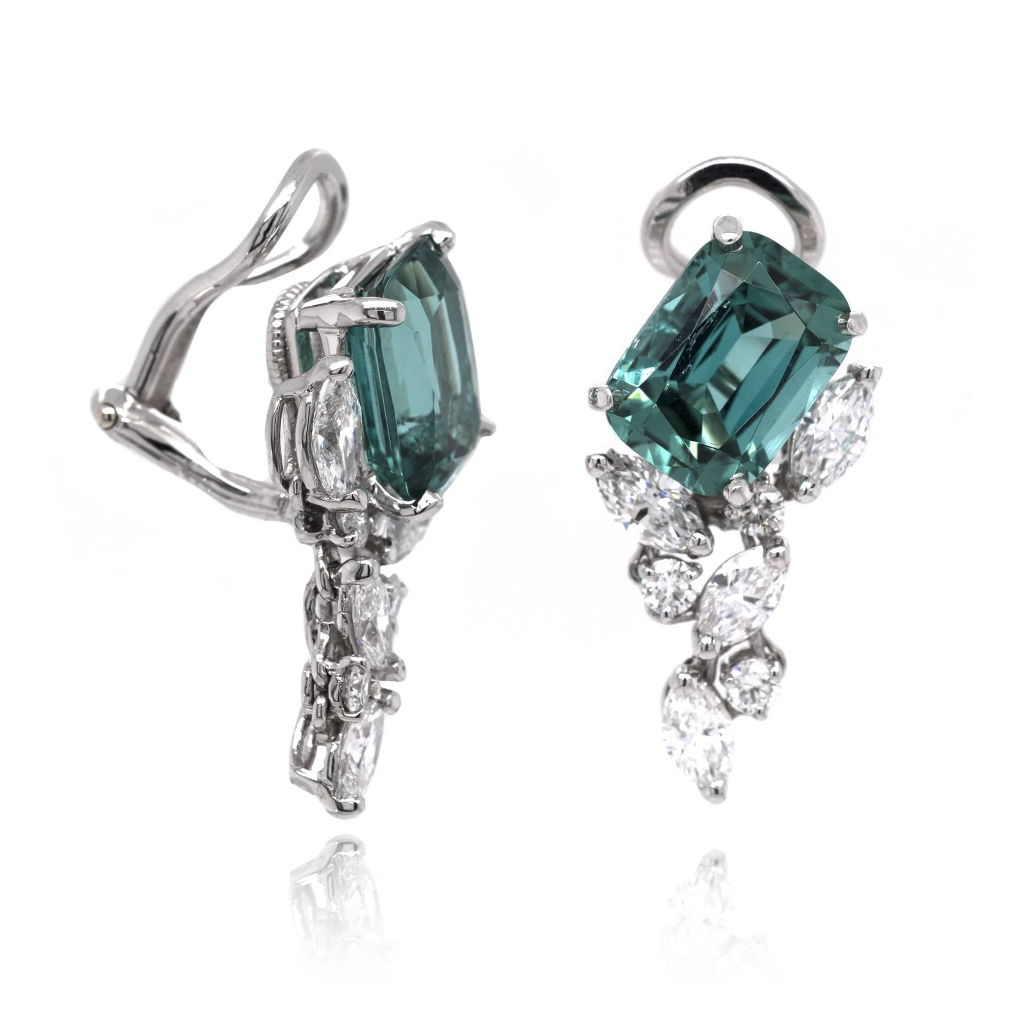 Oscar Heyman Platinum Green Tourmaline and Diamond Drop Earrings - Image 3