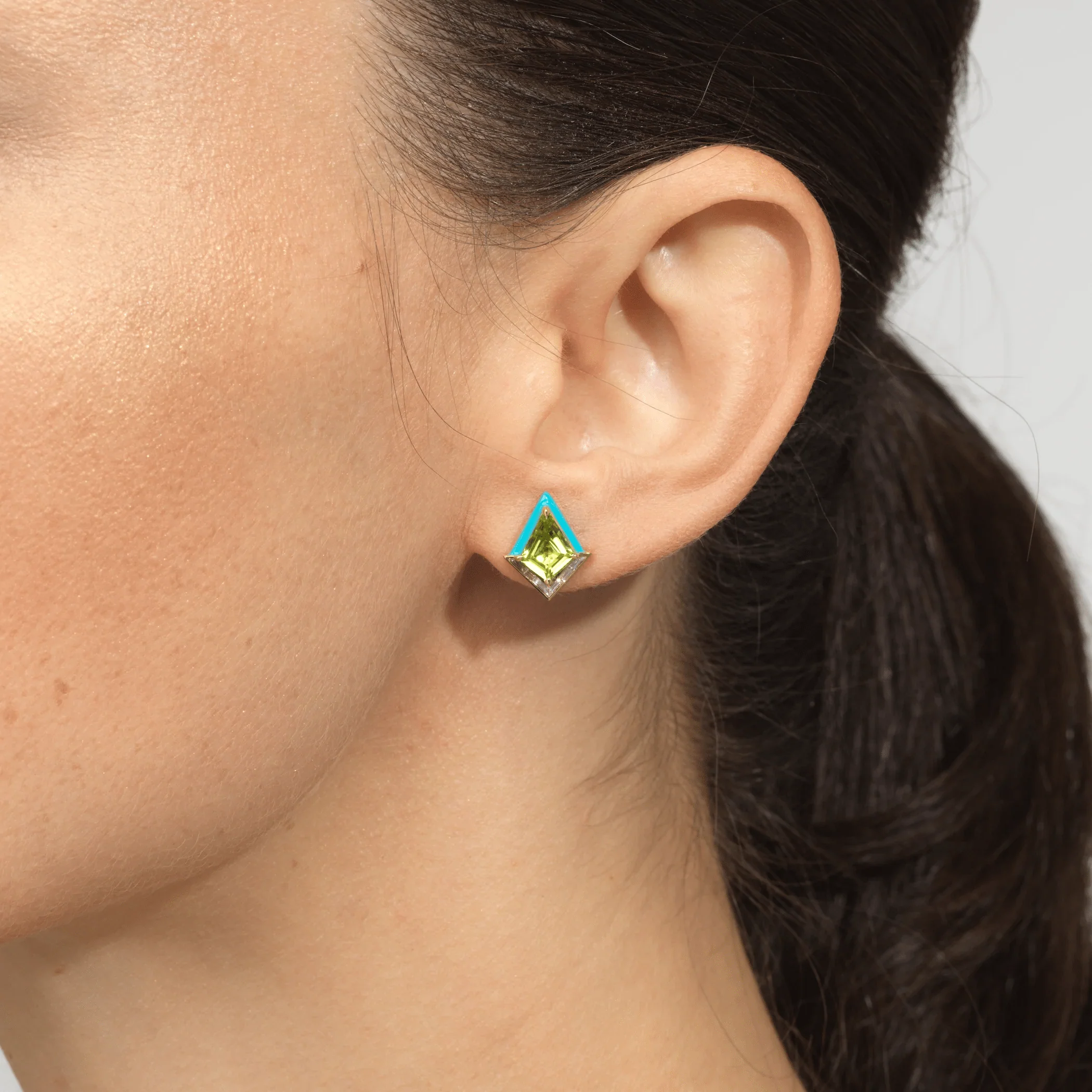 Emily P. Wheeler 18K Yellow Gold Peridot Blue Enamel Stud Earrings - Image 2
