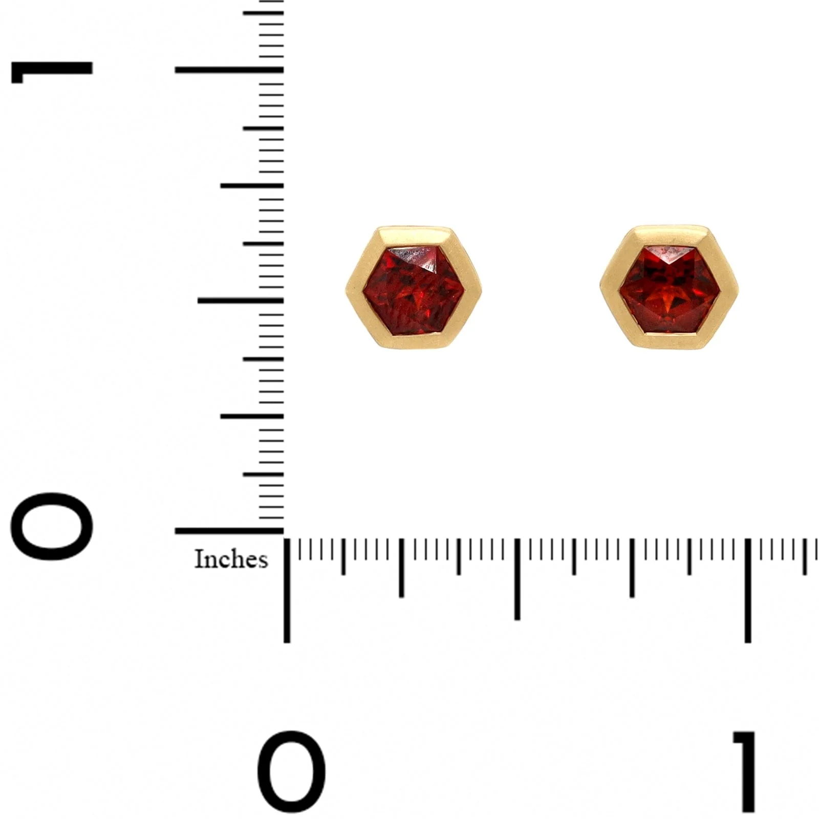 18K Yellow Gold Hexagon Red Garnet Stud Earrings - Image 2
