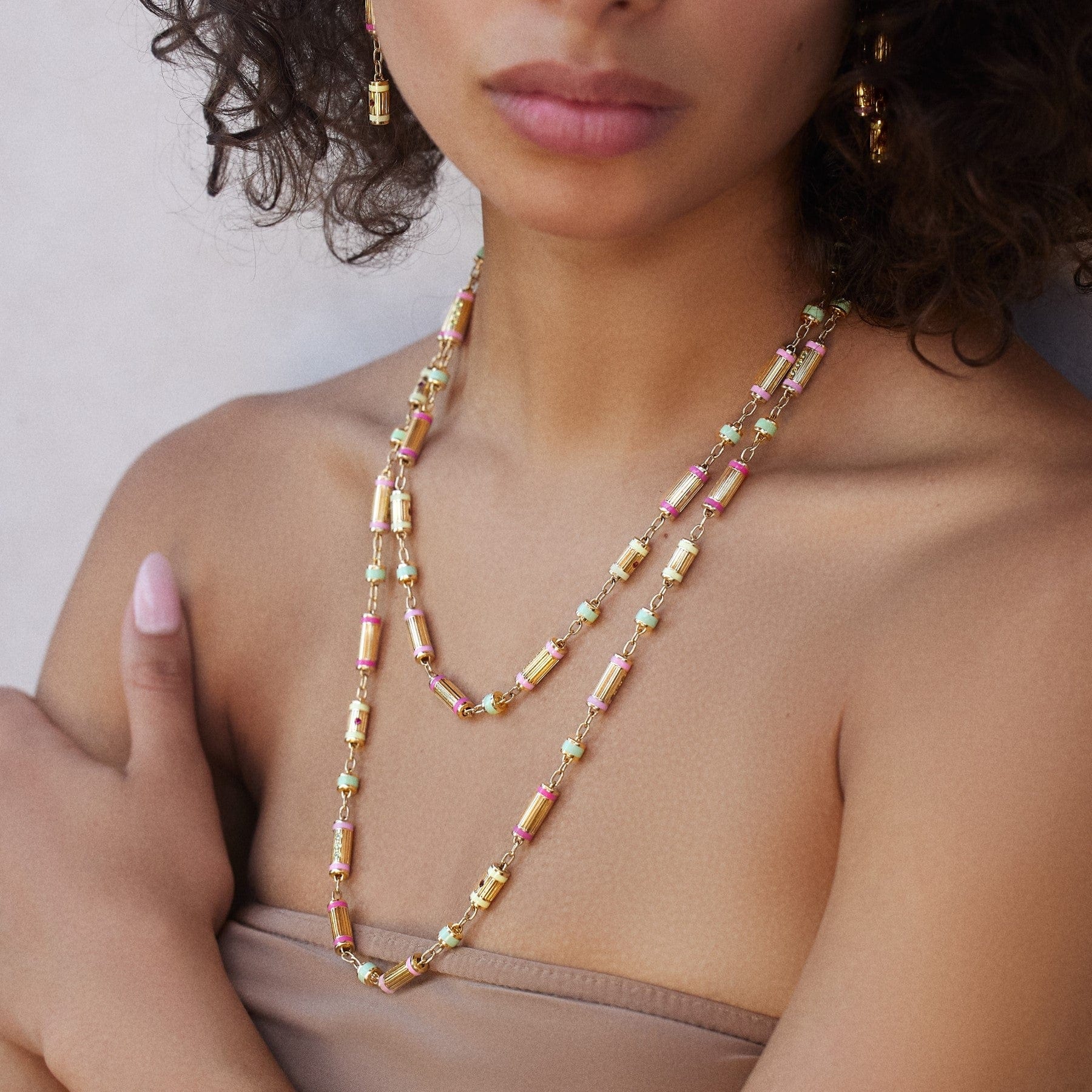 Emily P. Wheeler 18K Yellow Gold Multi Gemstone Groove Chain Necklace - Image 3