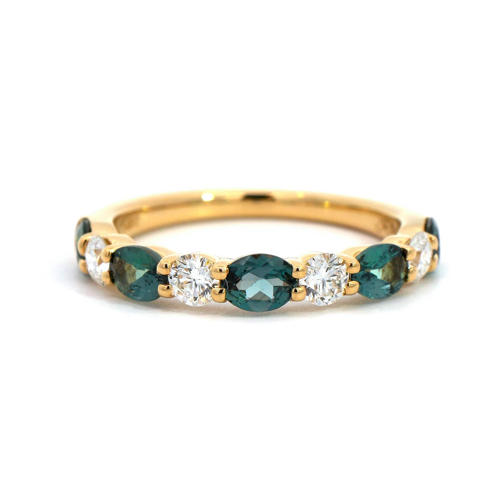 18K Yellow Gold Alternating Oval Alexandrite and Diamond Band - Image 5