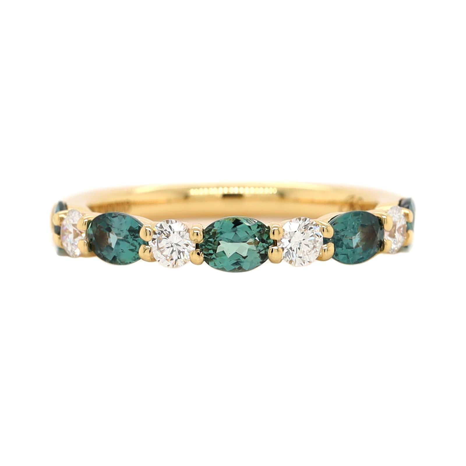 18K Yellow Gold Alternating Oval Alexandrite and Round Diamond Band