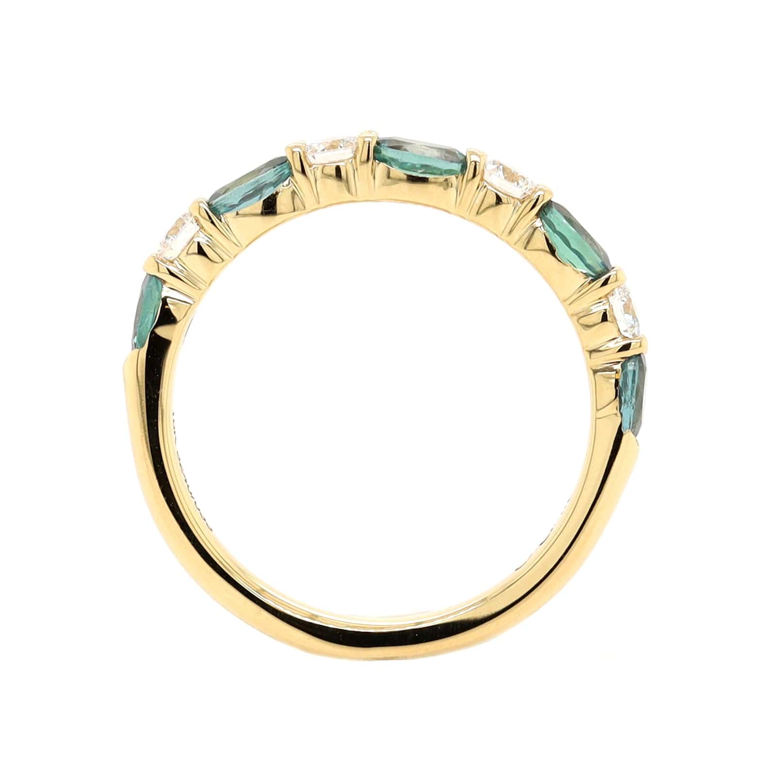 18K Yellow Gold Alternating Oval Alexandrite and Round Diamond Band - Image 3